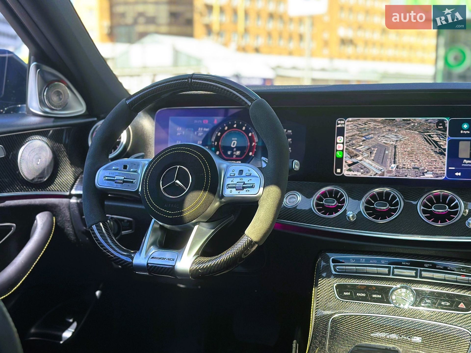 Mercedes-Benz E-Class 2019 VIN WDDZF6JBXKA618874 фото оголошення 31 з 39