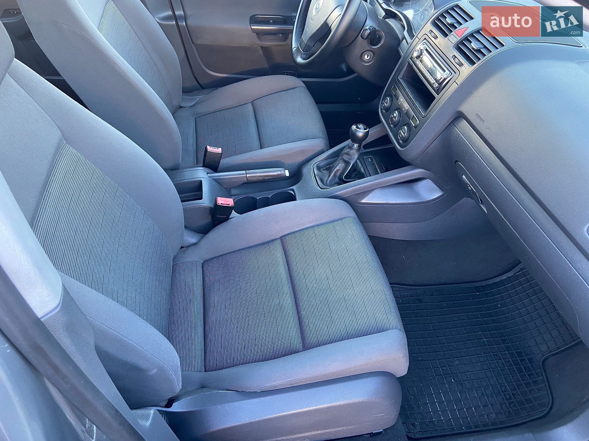Volkswagen Golf 2005 VIN WVWZZZ1KZ5Z000086 фото оголошення 15 з 17