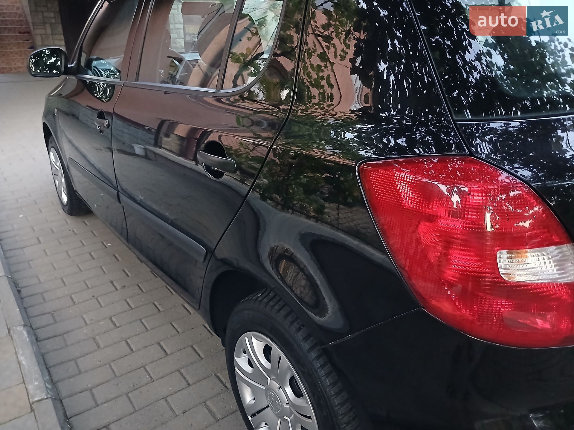 Skoda Fabia 2009 VIN TMBAC65J5A3031096 фото оголошення 10 з 26