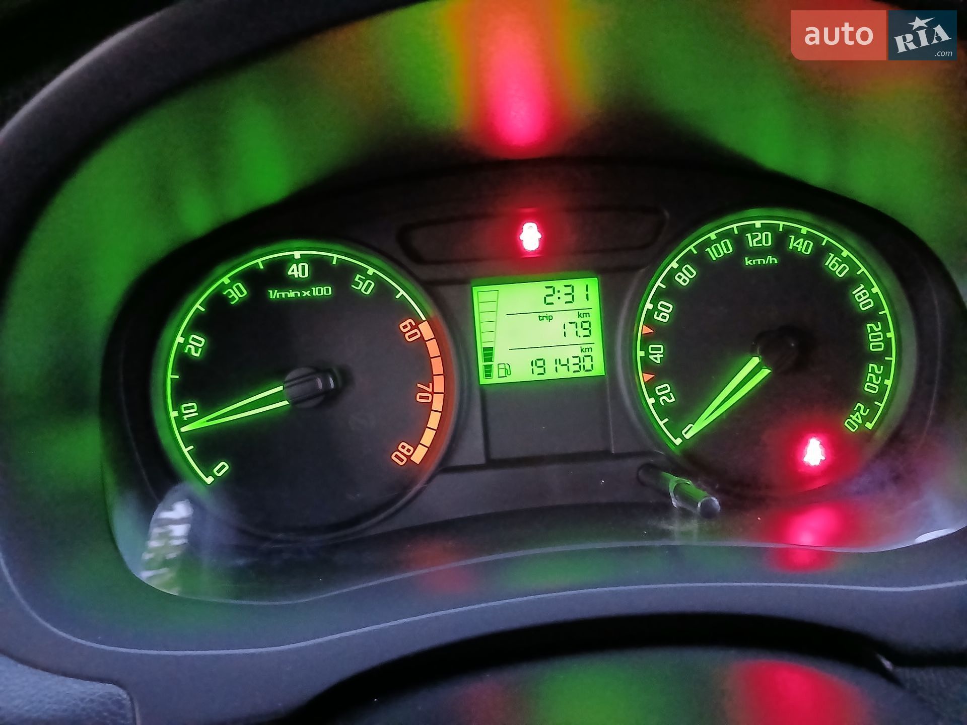 Skoda Fabia 2009 VIN TMBAC65J5A3031096 фото оголошення 16 з 26