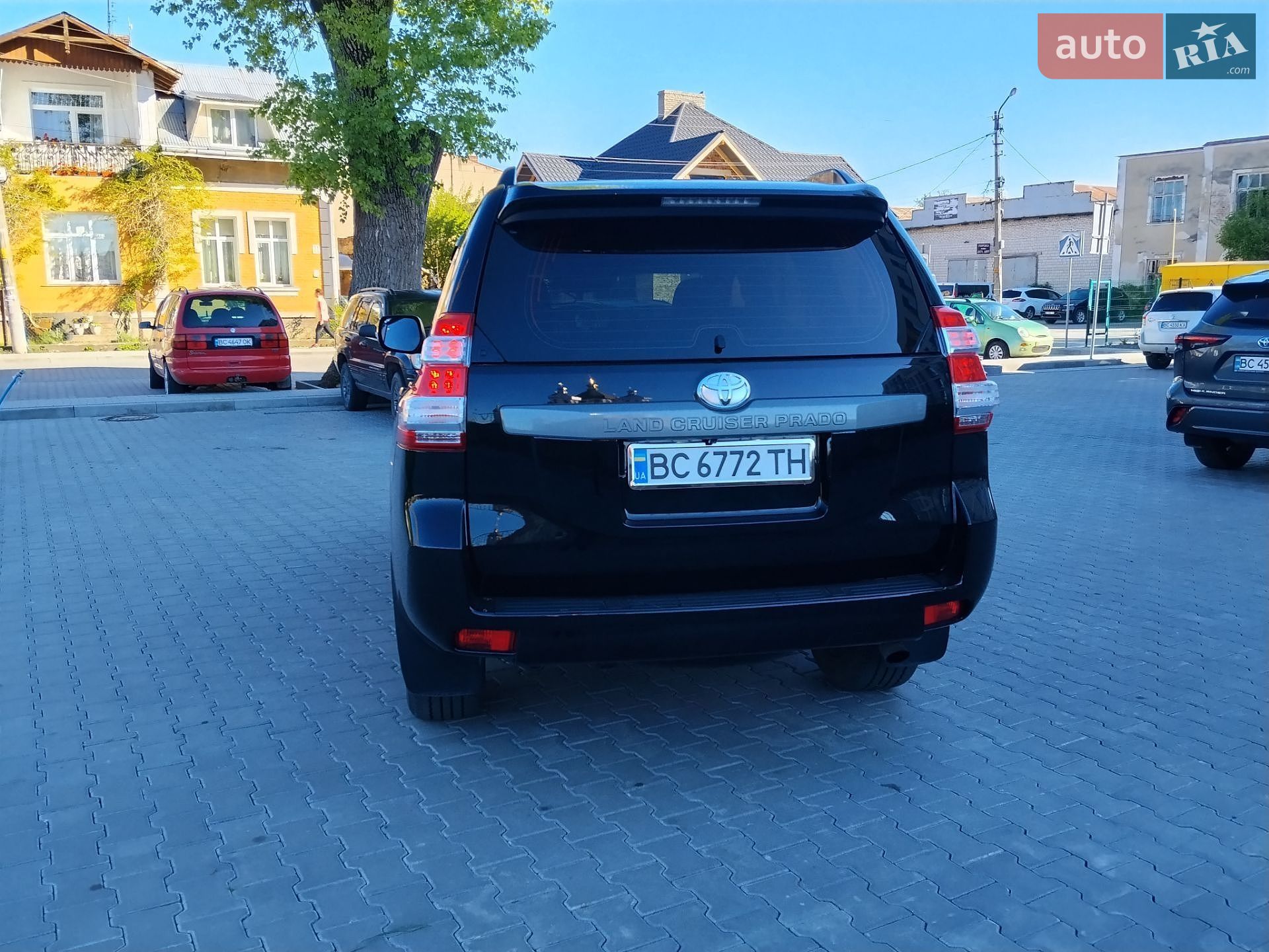 Toyota Land Cruiser Prado 2017 VIN JTEBX3FJ205104493 фото оголошення 8 з 37