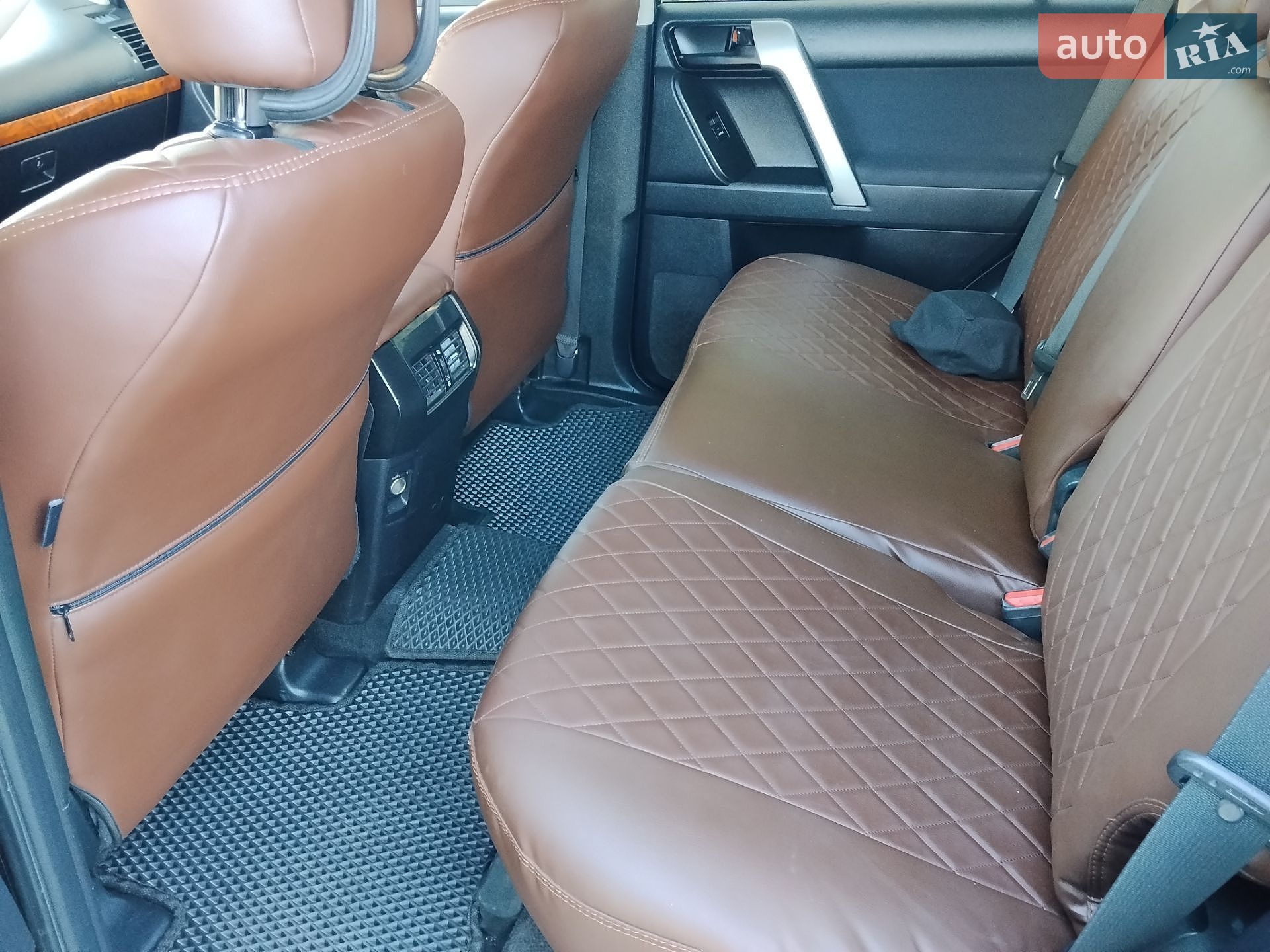 Toyota Land Cruiser Prado 2017 VIN JTEBX3FJ205104493 фото оголошення 22 з 37