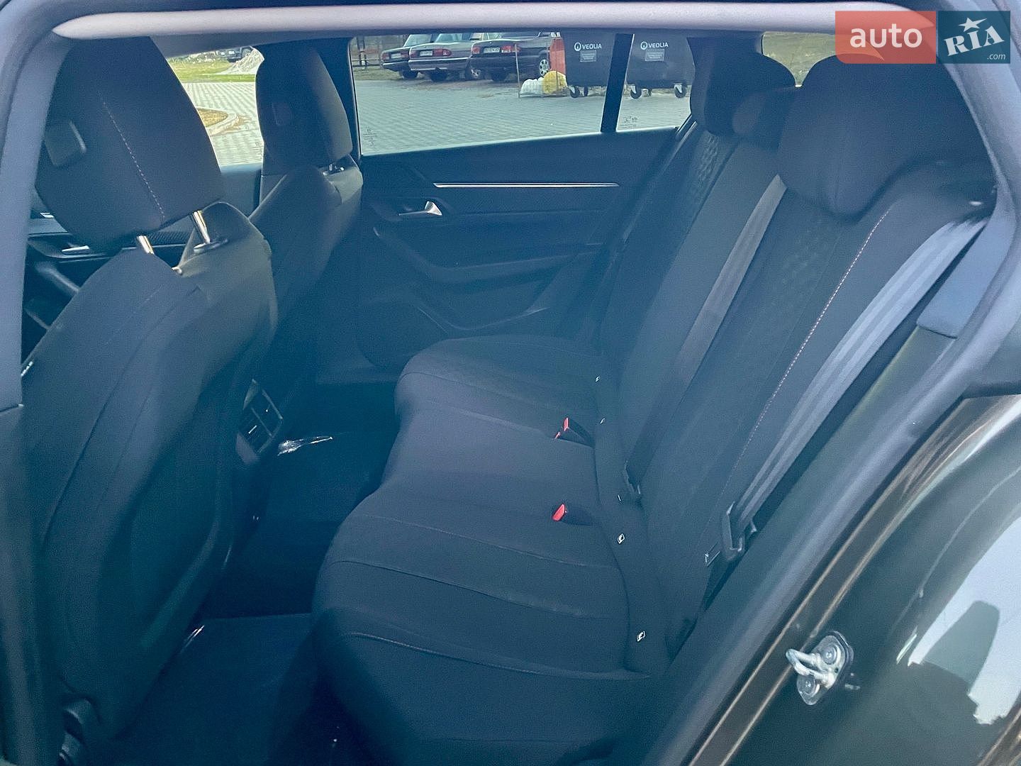 Peugeot 508 2019 VIN VR3FJEHYRKY216335 фото оголошення 35 з 47