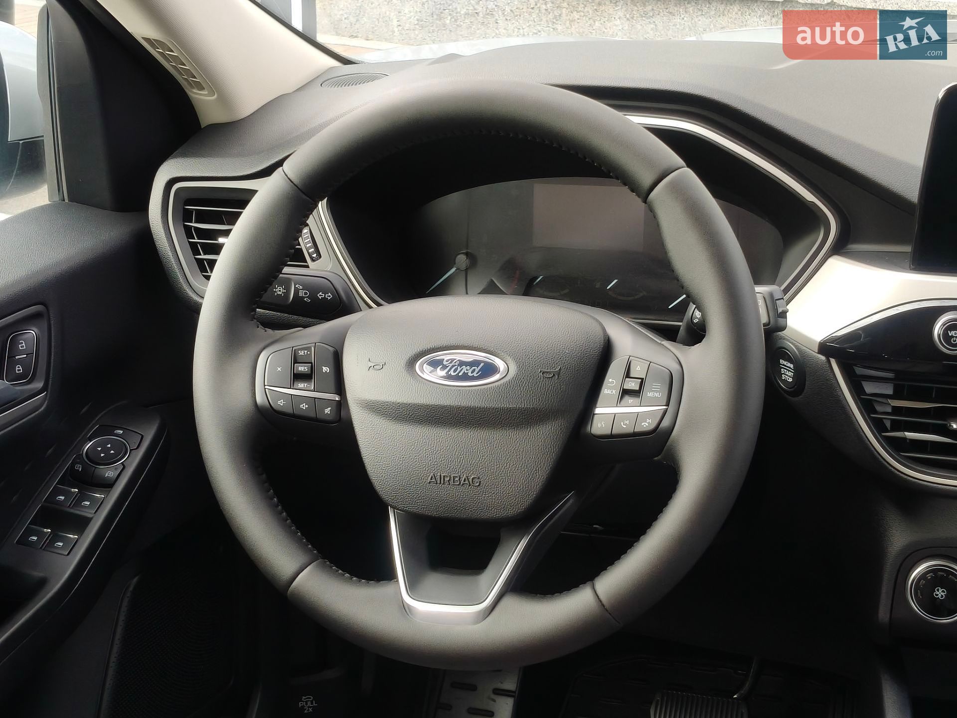 Ford Escape 2020 VIN 1FMCU9G68LUC38722 фото оголошення 39 з 76