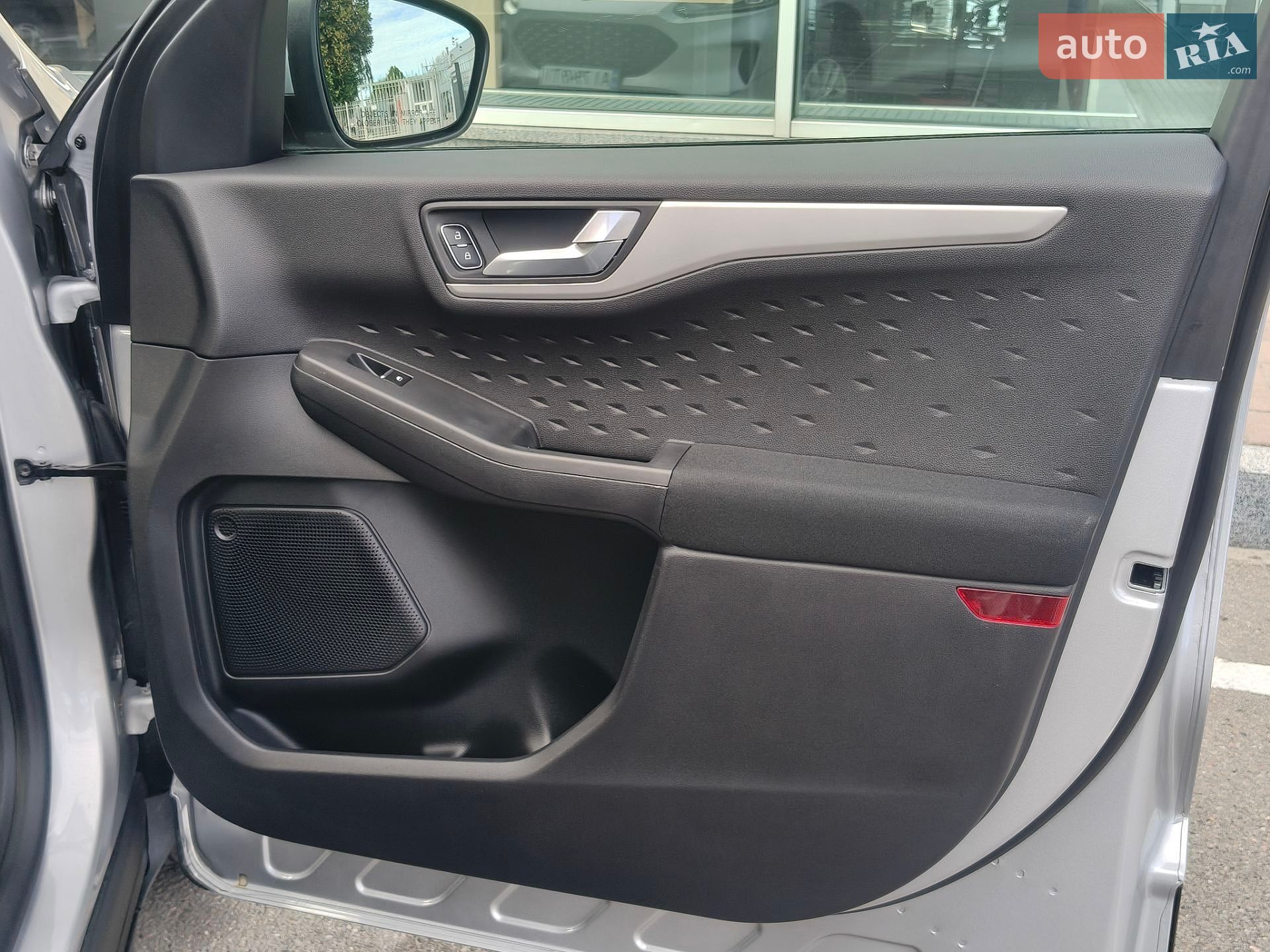 Ford Escape 2020 VIN 1FMCU9G68LUC38722 фото оголошення 54 з 76