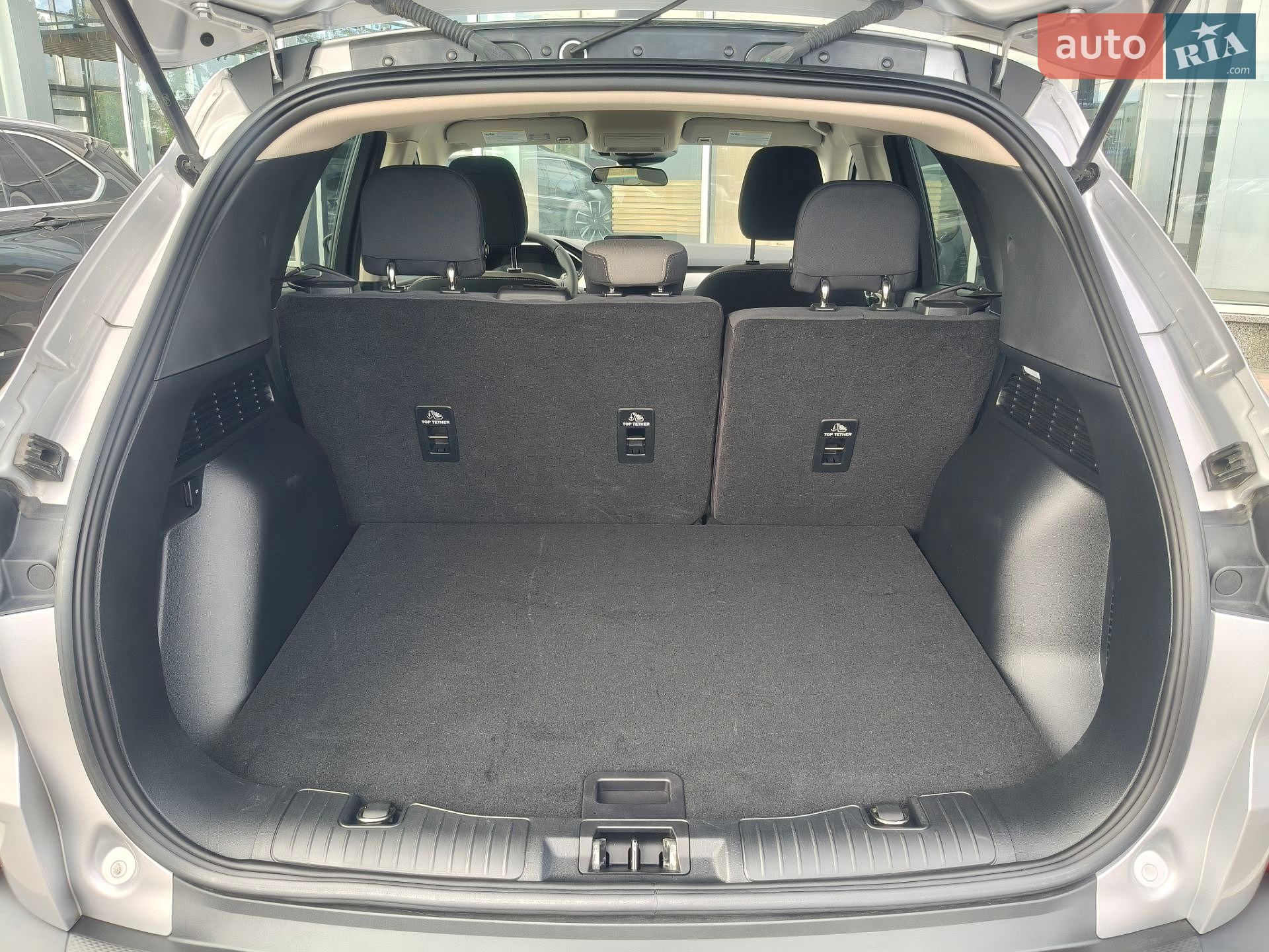 Ford Escape 2020 VIN 1FMCU9G68LUC38722 фото оголошення 65 з 76