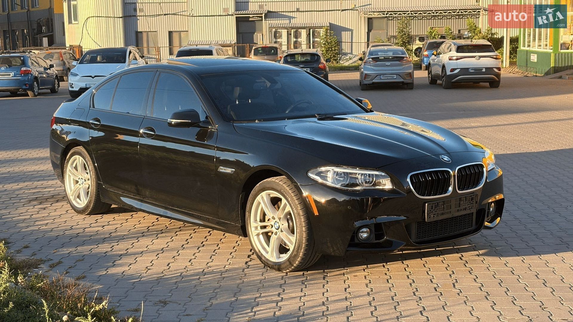 BMW 5 Series 2014 VIN WBA5A5C52ED504943 фото оголошення 16 з 36