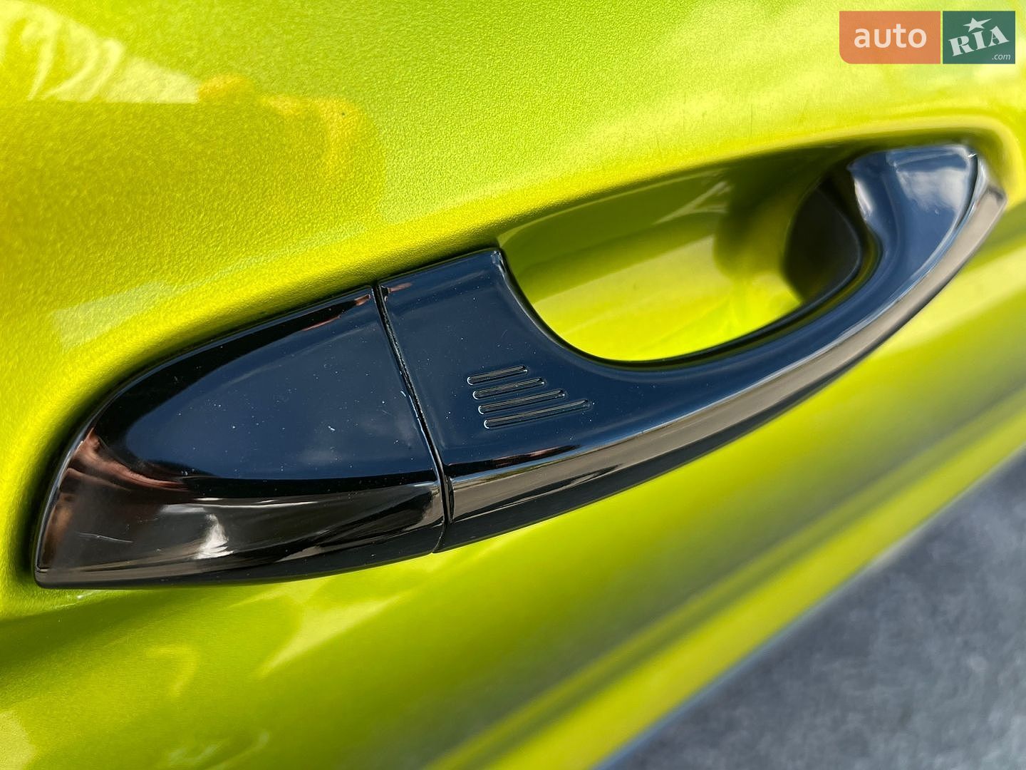 Ford Mustang 2020 VIN 1FA6P8TH7L5139089 фото оголошення 11 з 30