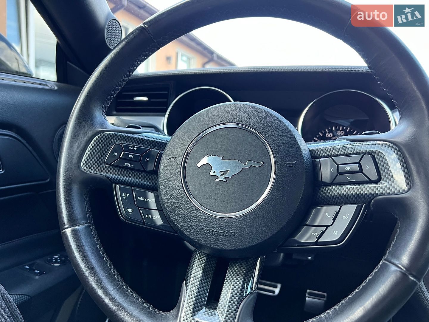 Ford Mustang 2020 VIN 1FA6P8TH7L5139089 фото оголошення 13 з 30