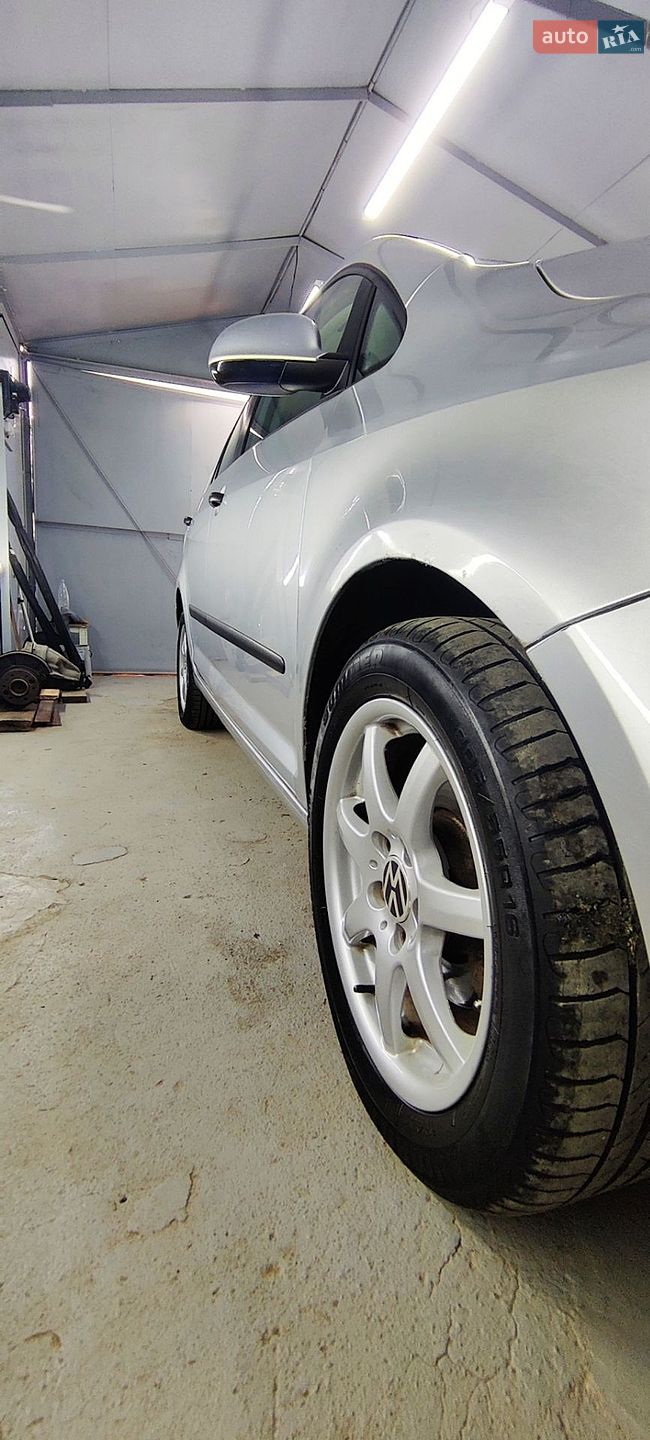 Volkswagen Golf 2005 VIN WVWZZZ1KZ6W552206 фото оголошення 5 з 32