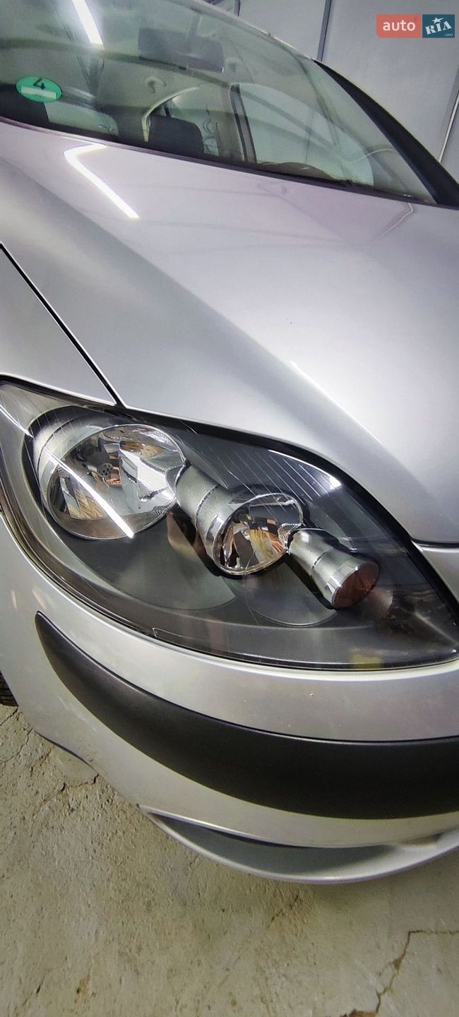 Volkswagen Golf 2005 VIN WVWZZZ1KZ6W552206 фото оголошення 9 з 45