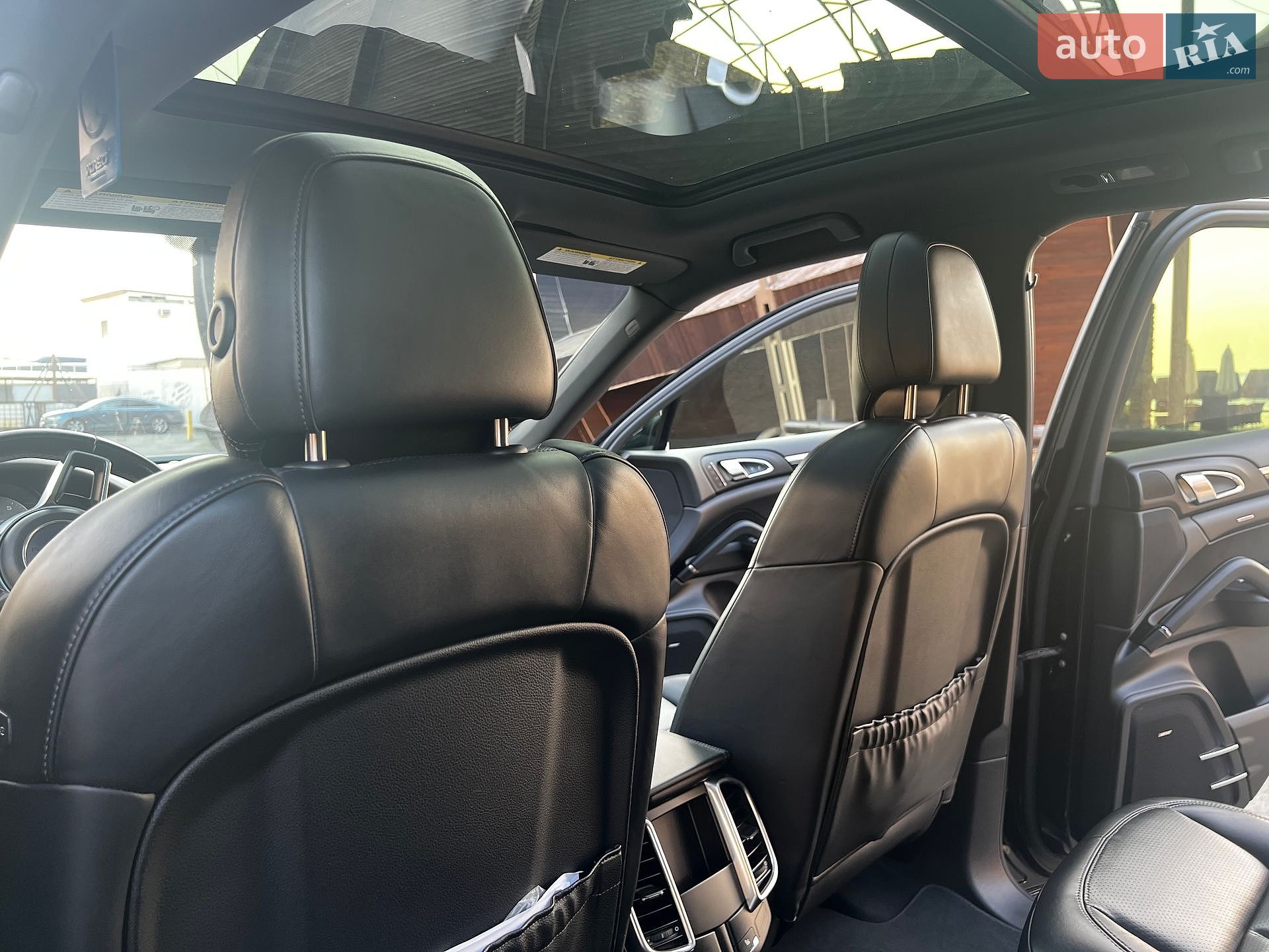 Porsche Cayenne 2015 VIN WP1AE2A20GLA59106 фото оголошення 19 з 26