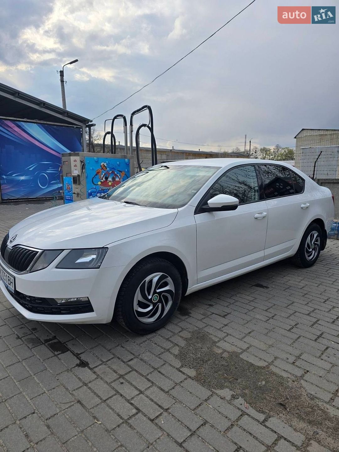 SKODA OCTAVIA 2018 VIN TMBAN2NE2JB009634 фото оголошення 4 з 25