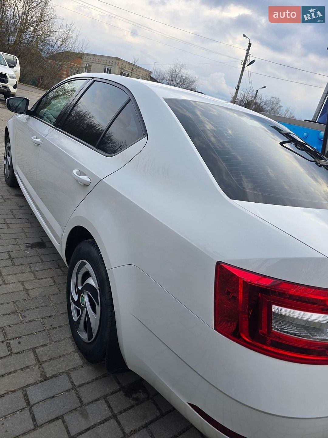 SKODA OCTAVIA 2018 VIN TMBAN2NE2JB009634 фото оголошення 11 з 25