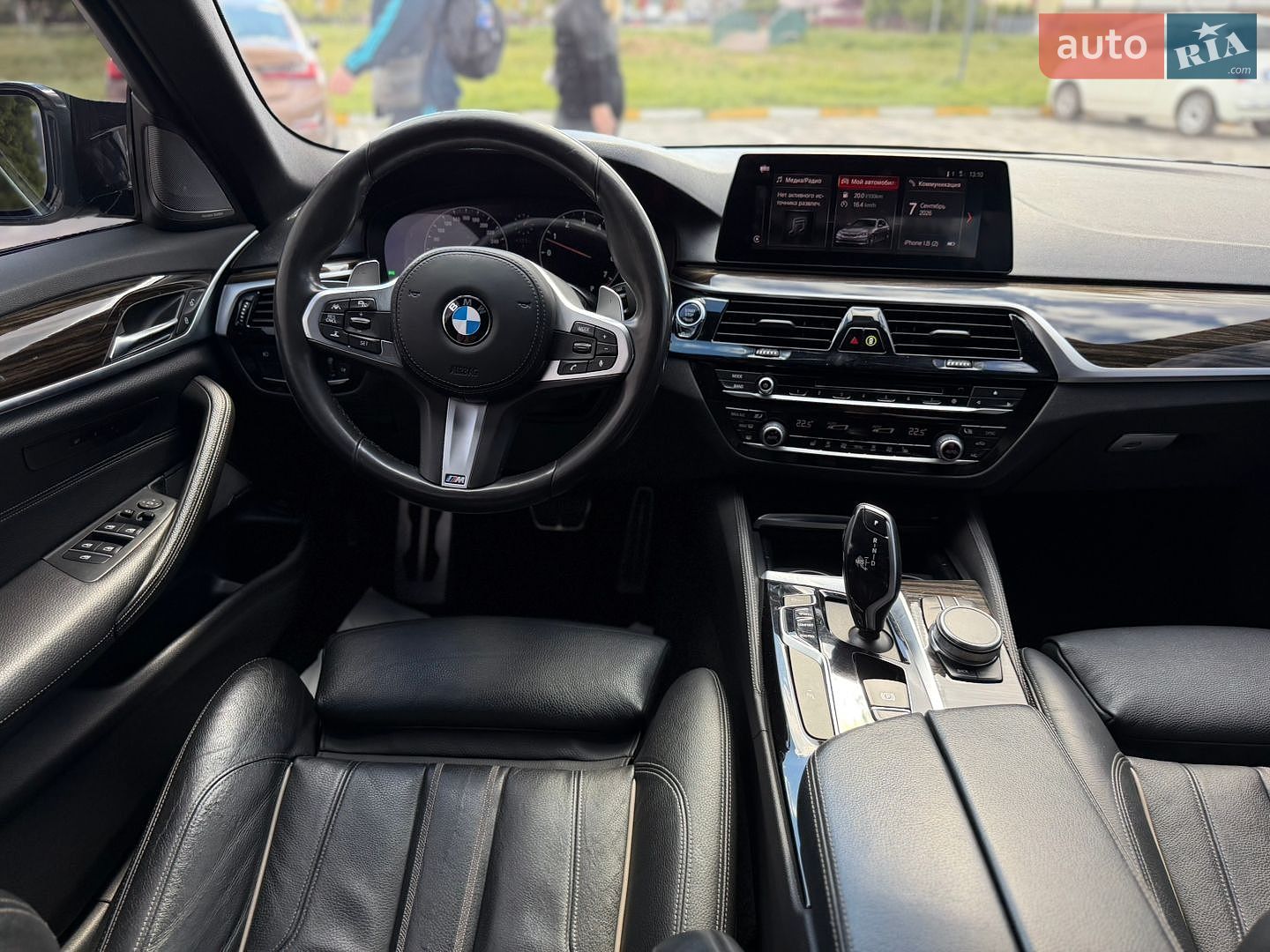 BMW 5 Series 2019 VIN WBAJE5C52KWW32621 фото оголошення 21 з 62