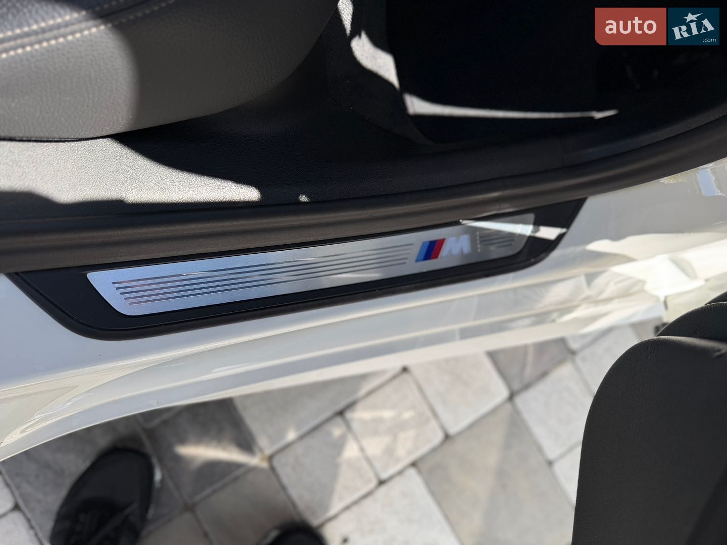 BMW 5 Series 2019 VIN WBAJE5C52KWW32621 фото оголошення 60 з 62