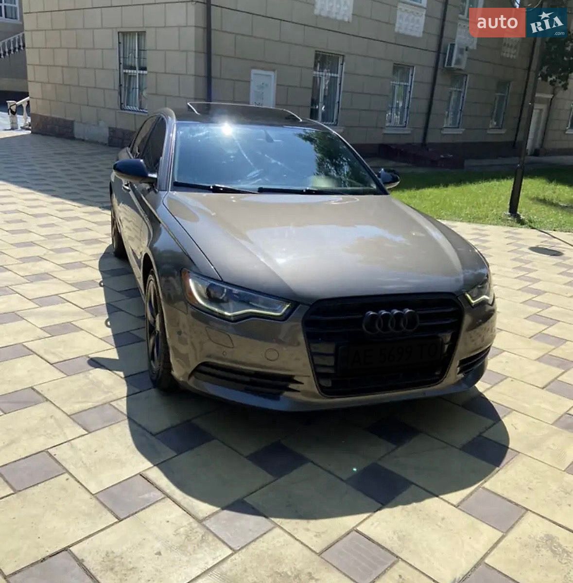 Audi A6 2011 VIN WAUGGAFC9CN081683 фото оголошення 2 з 20