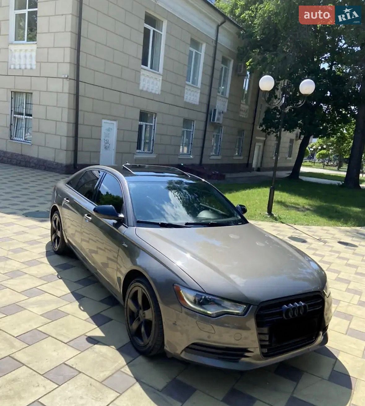 Audi A6 2011 VIN WAUGGAFC9CN081683 фото оголошення 3 з 20