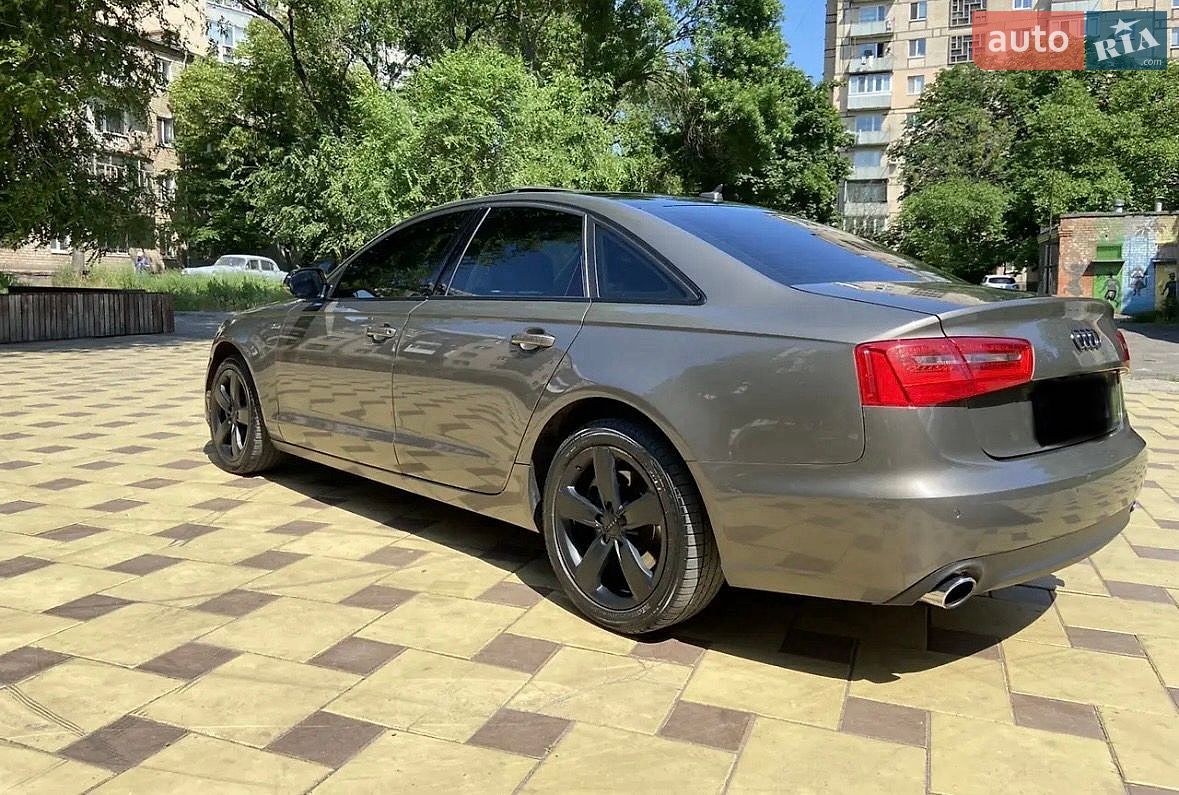 Audi A6 2011 VIN WAUGGAFC9CN081683 фото оголошення 8 з 20