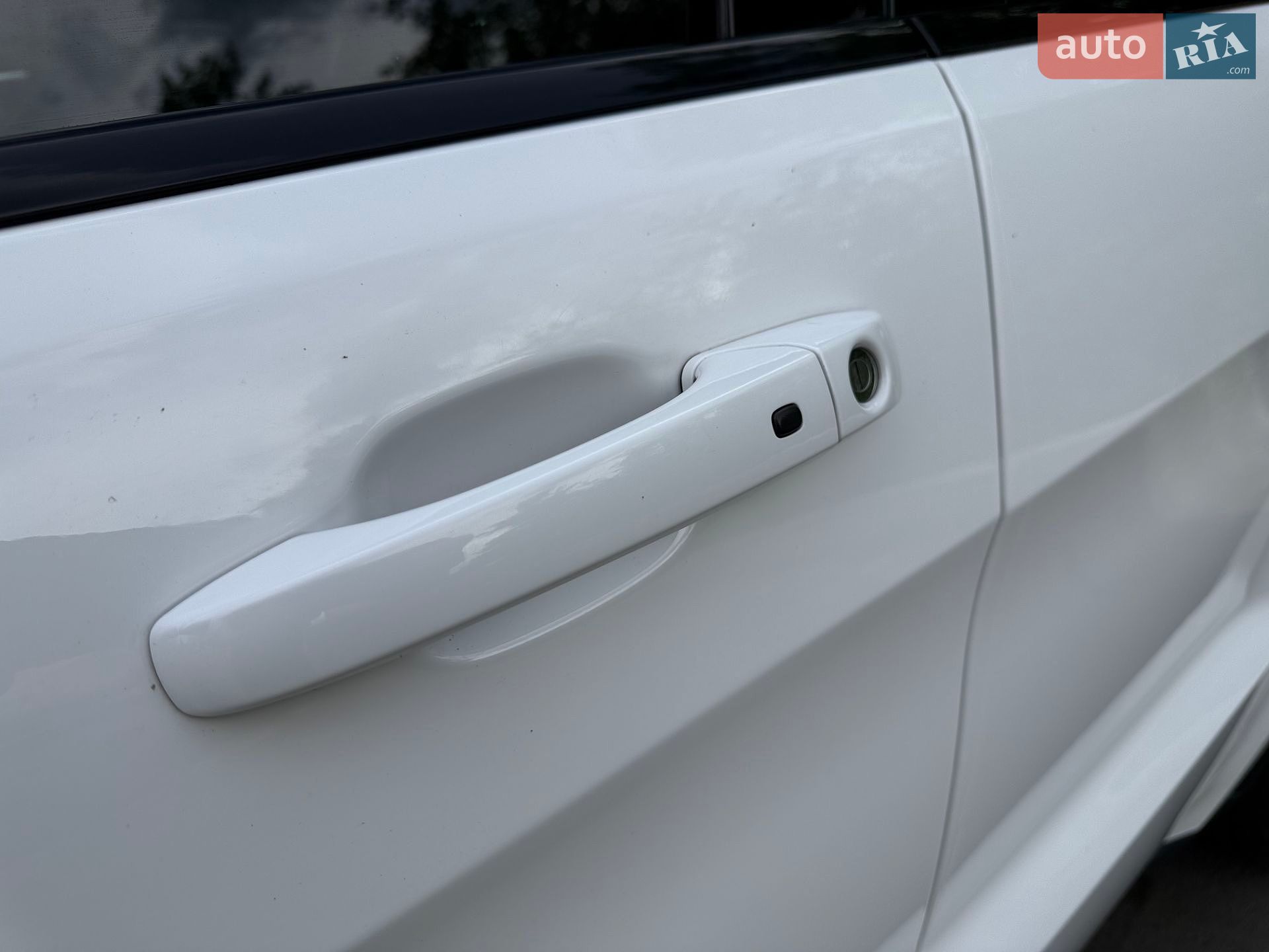 Jeep Grand Cherokee 2020 VIN 1C4RJFLG7MC588578 фото оголошення 27 з 39