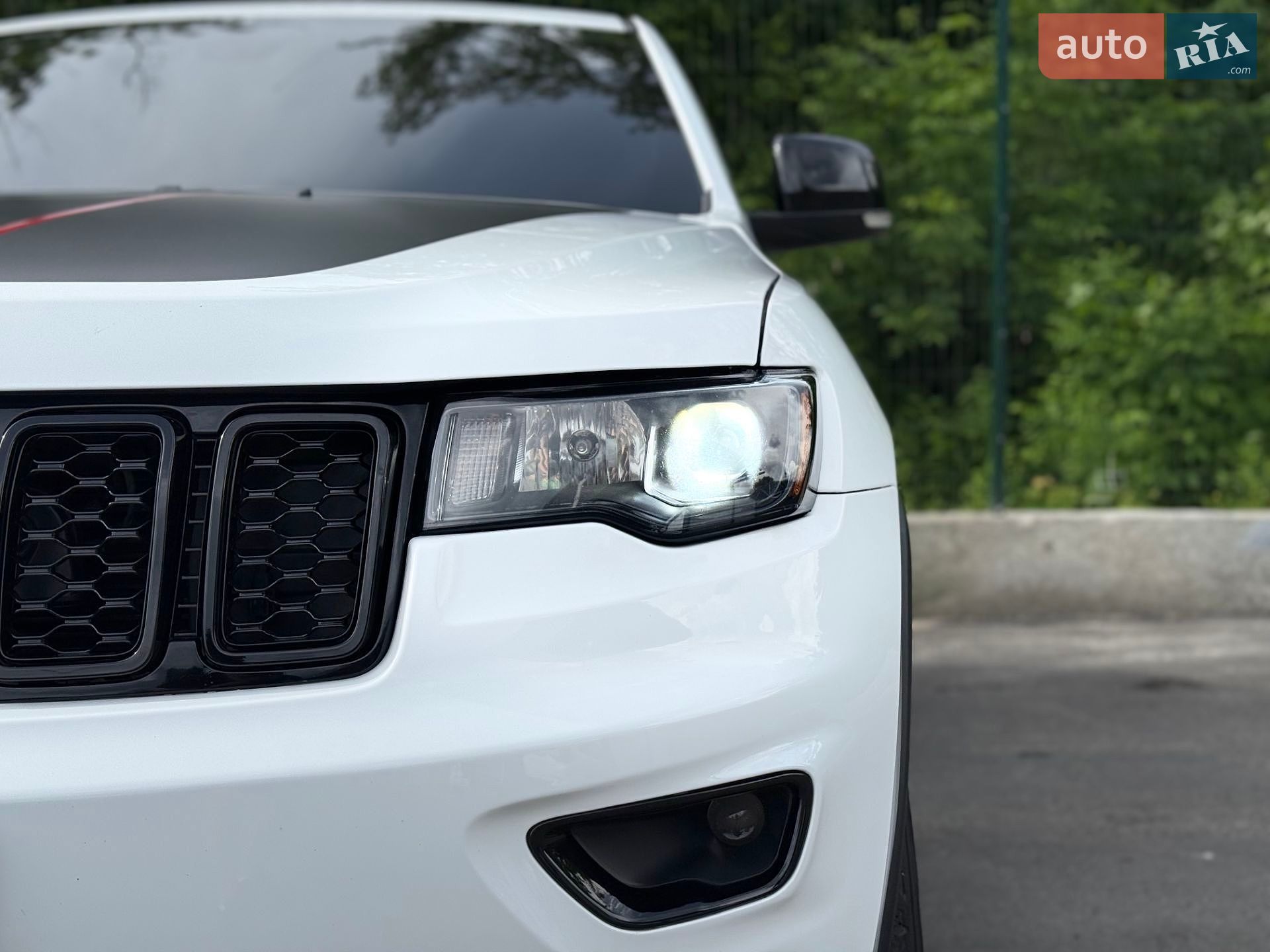 Jeep Grand Cherokee 2020 VIN 1C4RJFLG7MC588578 фото оголошення 34 з 39