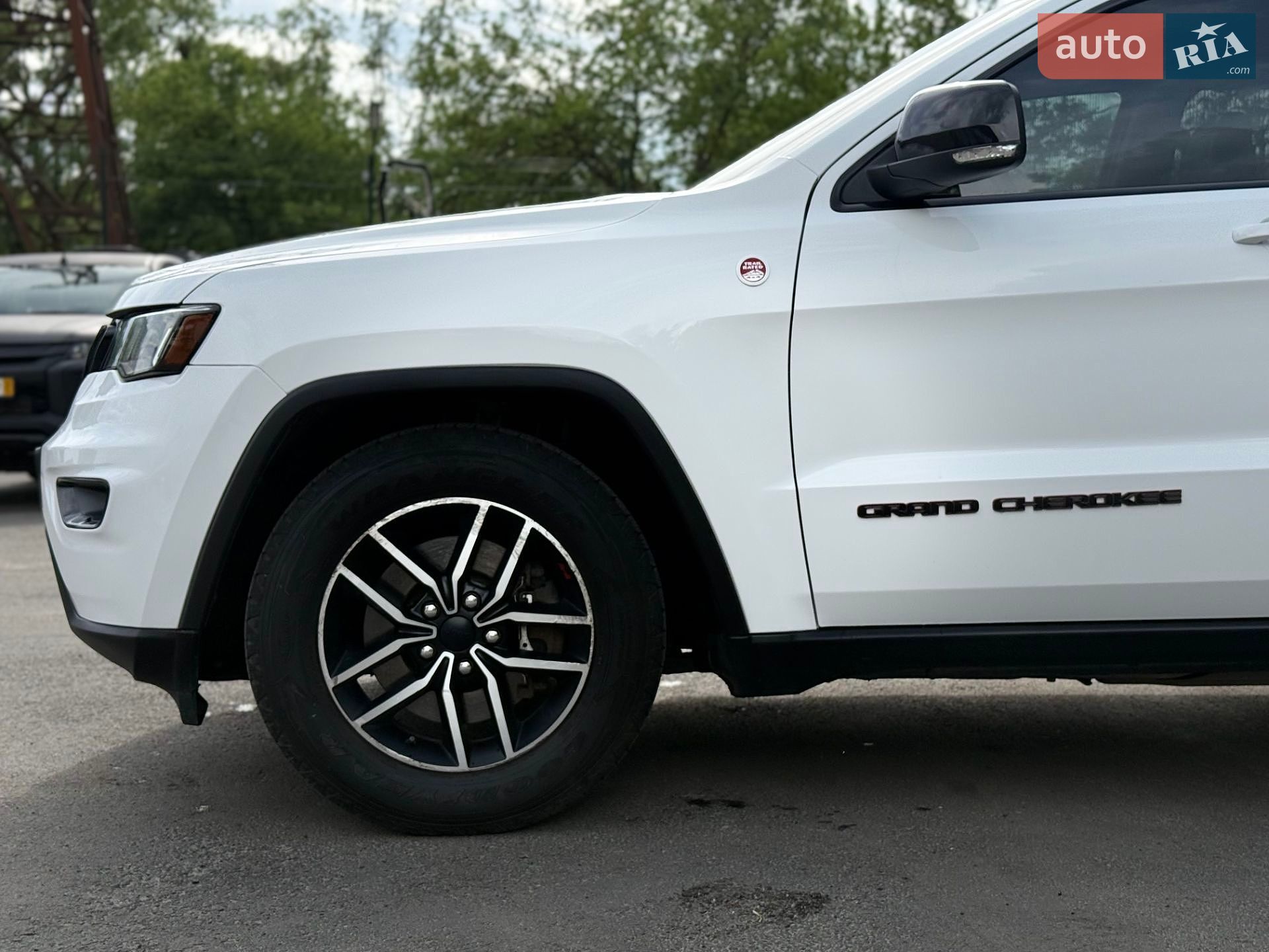 Jeep Grand Cherokee 2020 VIN 1C4RJFLG7MC588578 фото оголошення 30 з 39