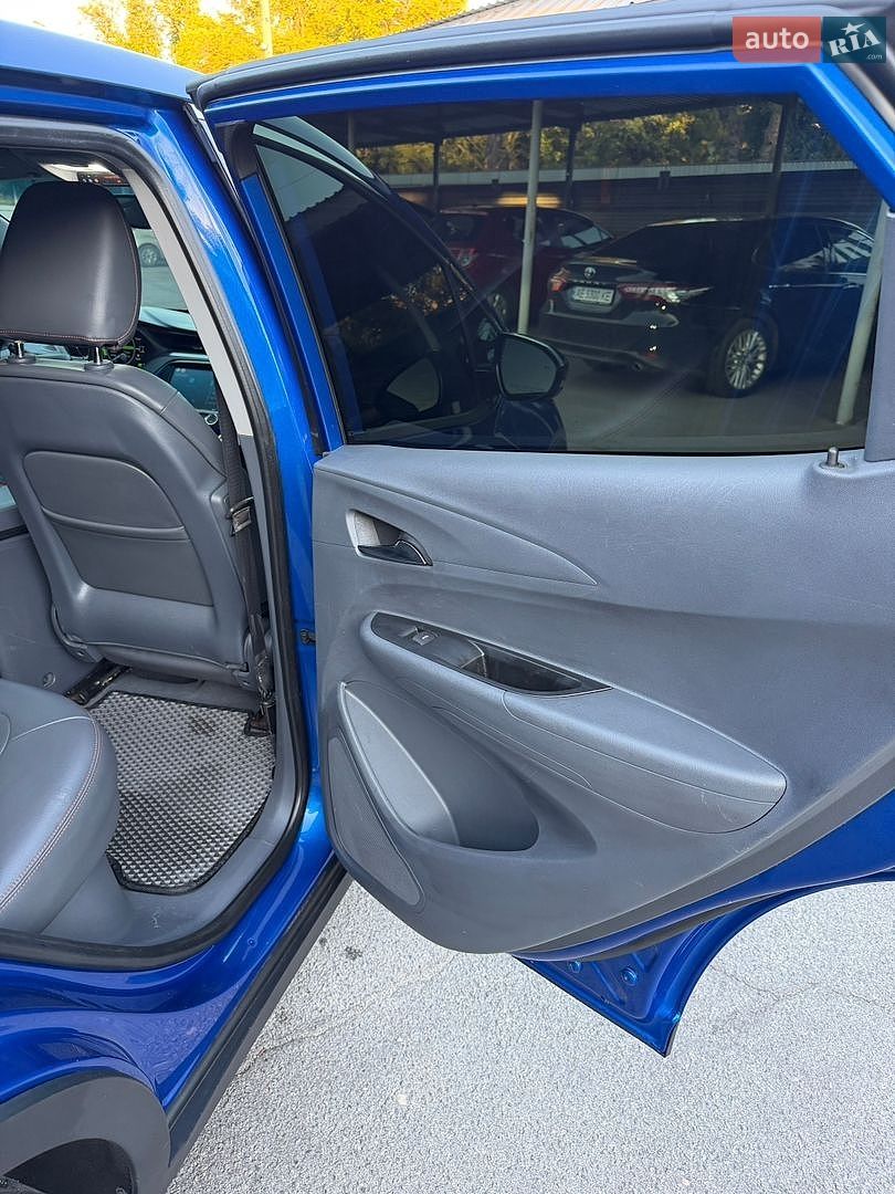 Chevrolet Bolt EV 2017 VIN 1G1FW6S03H4187255 фото оголошення 11 з 20