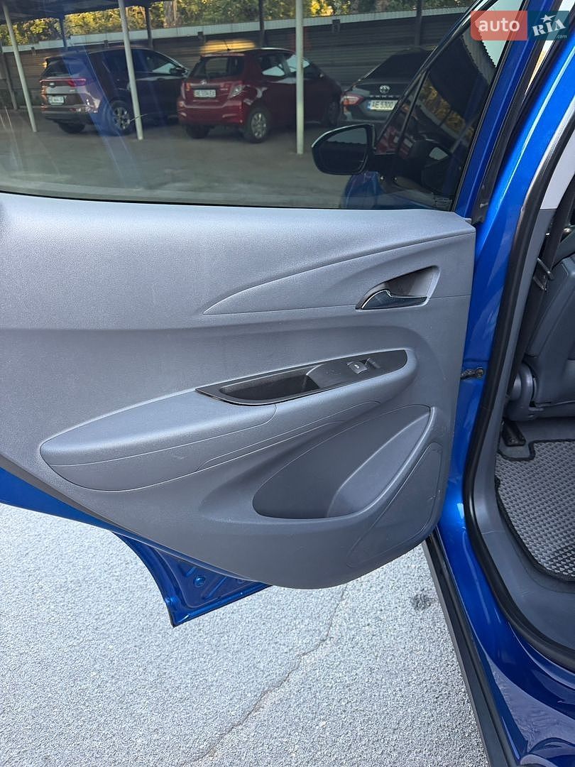Chevrolet Bolt EV 2017 VIN 1G1FW6S03H4187255 фото оголошення 15 з 20