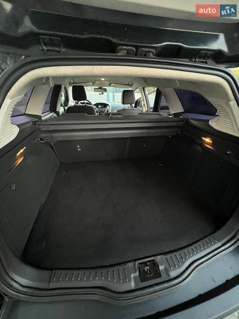 Ford Focus 2011 VIN WF0LXXGCBLBL88715 фото оголошення 10 з 33