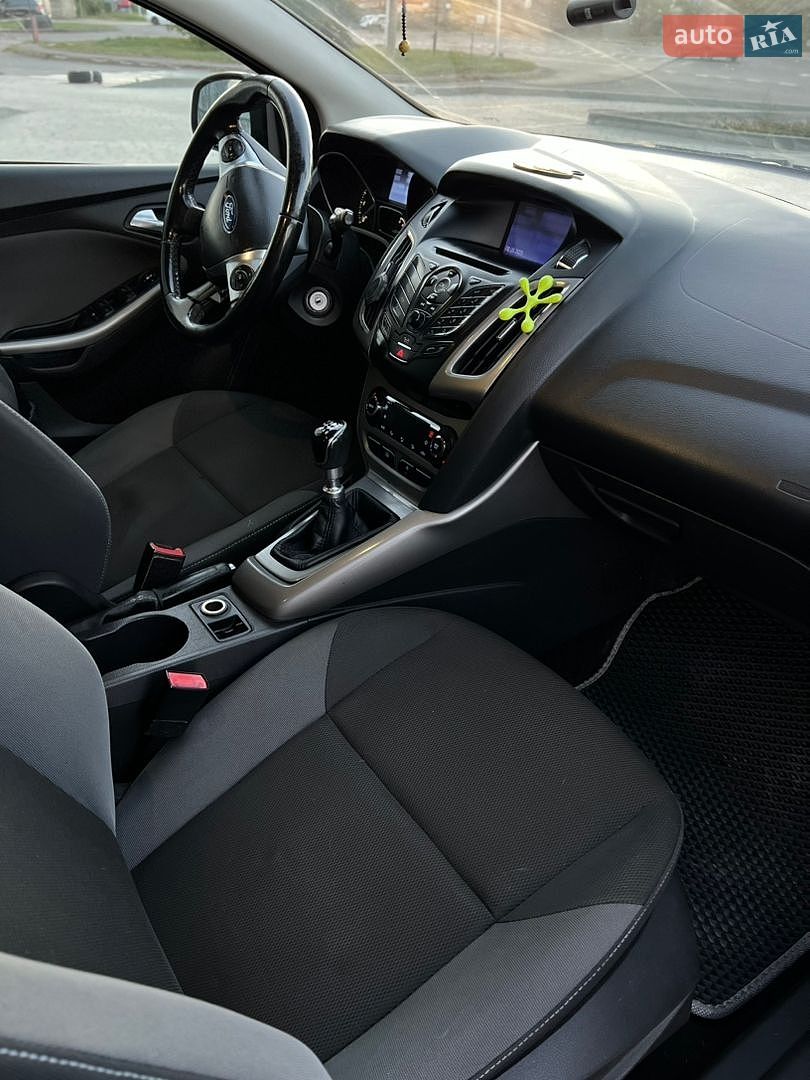 Ford Focus 2011 VIN WF0LXXGCBLBL88715 фото оголошення 13 з 33