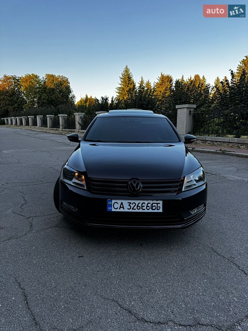Volkswagen Passat 2010 VIN WVWZZZ3CZBP301423 фото оголошення 4 з 13