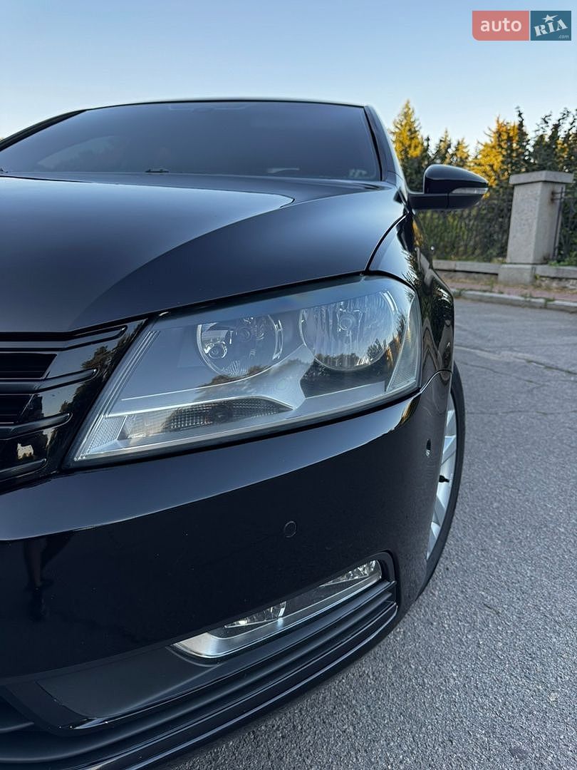Volkswagen Passat 2010 VIN WVWZZZ3CZBP301423 фото оголошення 5 з 13