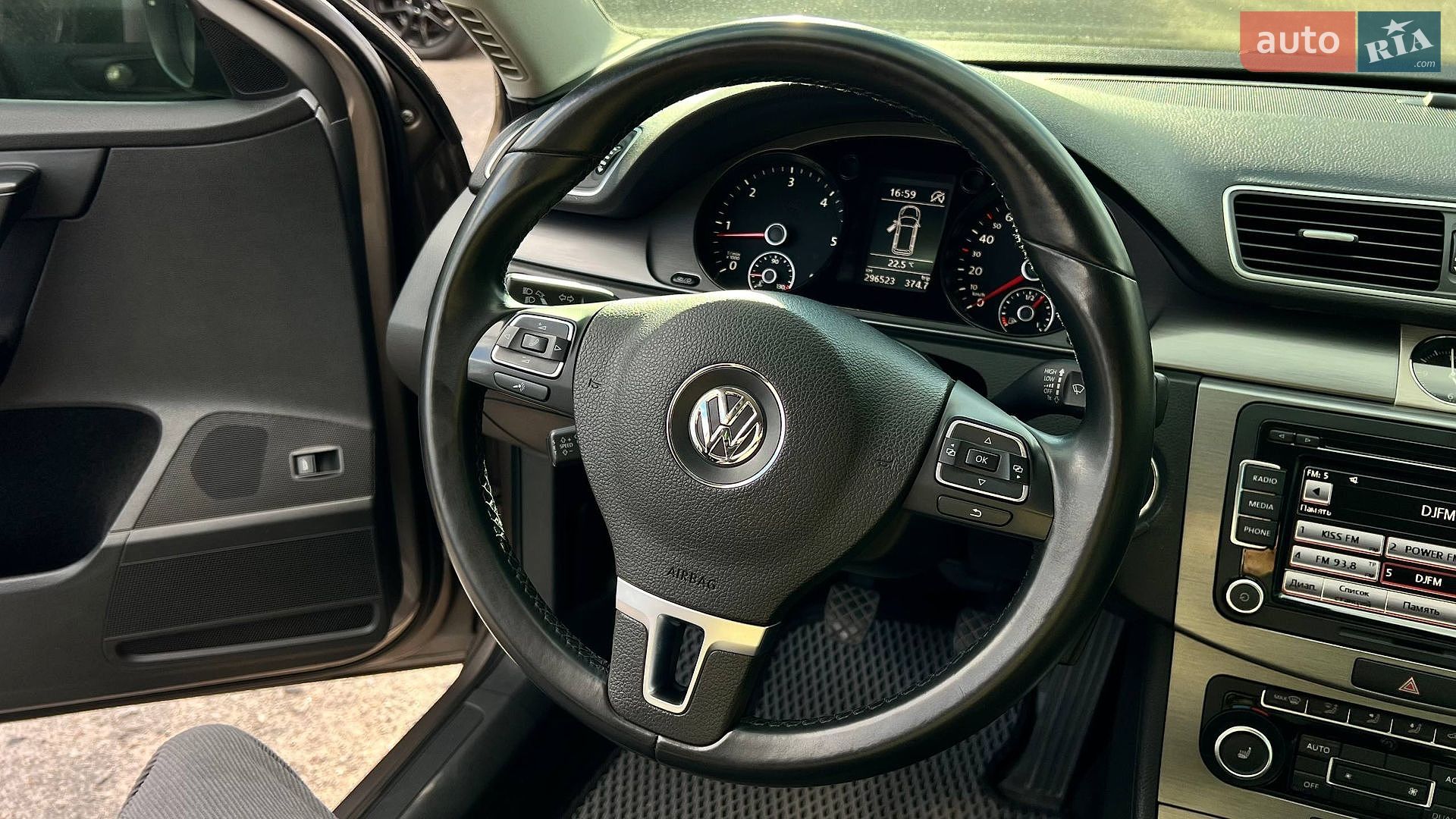 Volkswagen Passat 2011 VIN WVWZZZ3CZCE041866 фото оголошення 3 з 35
