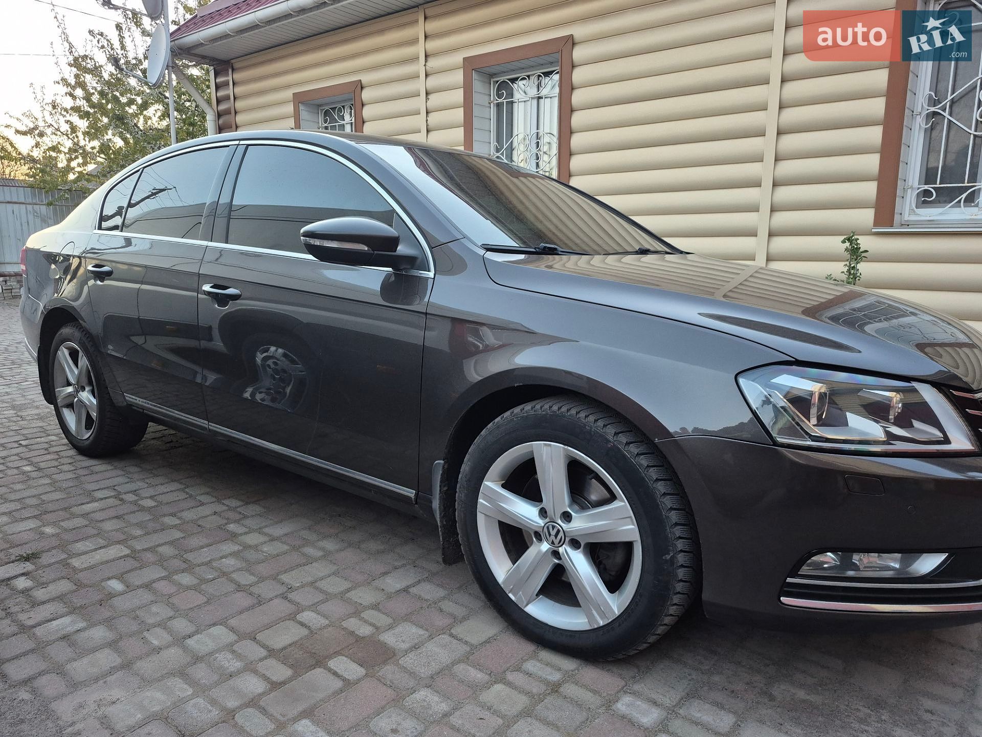 Volkswagen Passat 2012 VIN WVWZZZ3CZCP064074 фото оголошення 8 з 37