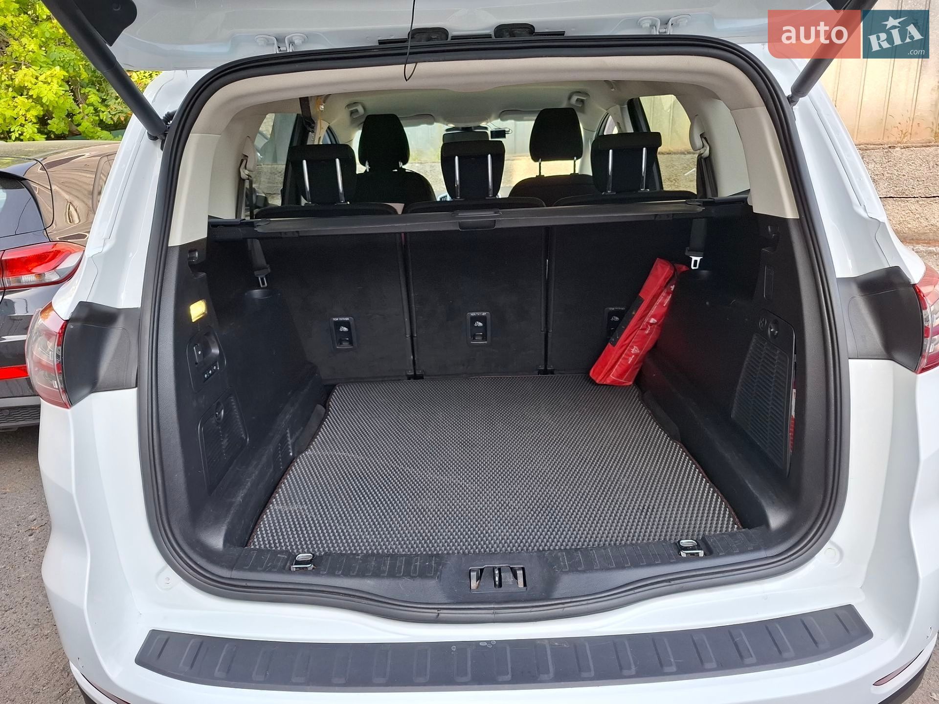 Ford S-Max 2016 VIN WF0JXXWPCJGL56047 фото оголошення 29 з 40