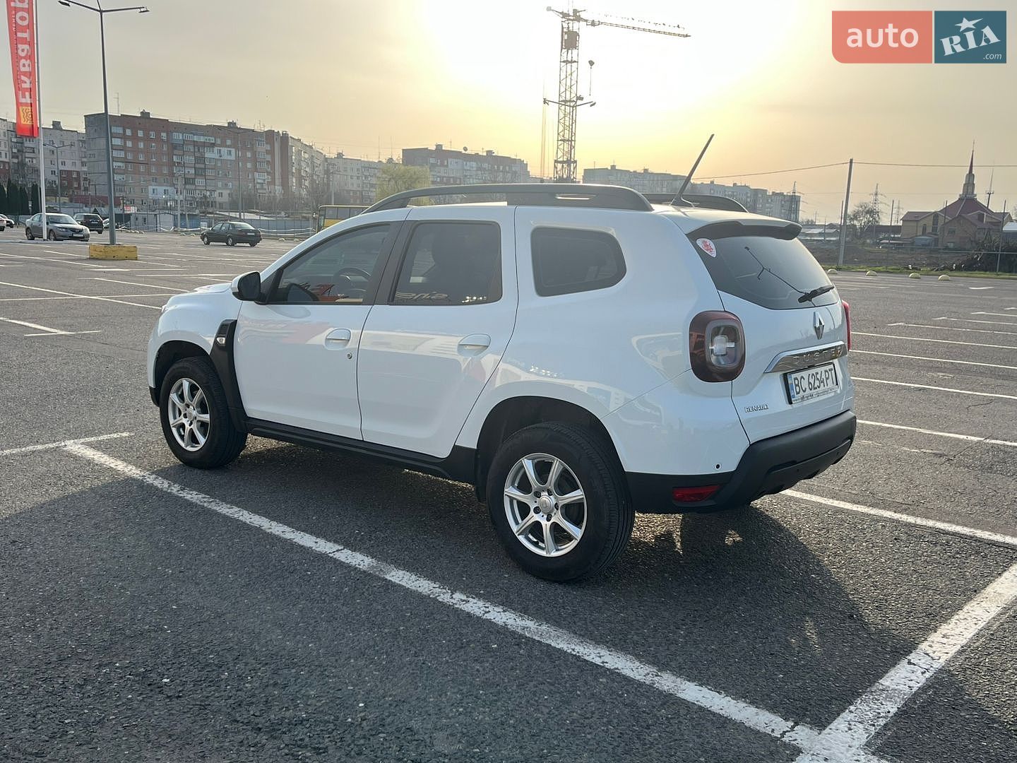 Renault Duster 2024 VIN VF1HJD40272903474 фото оголошення 2 з 21