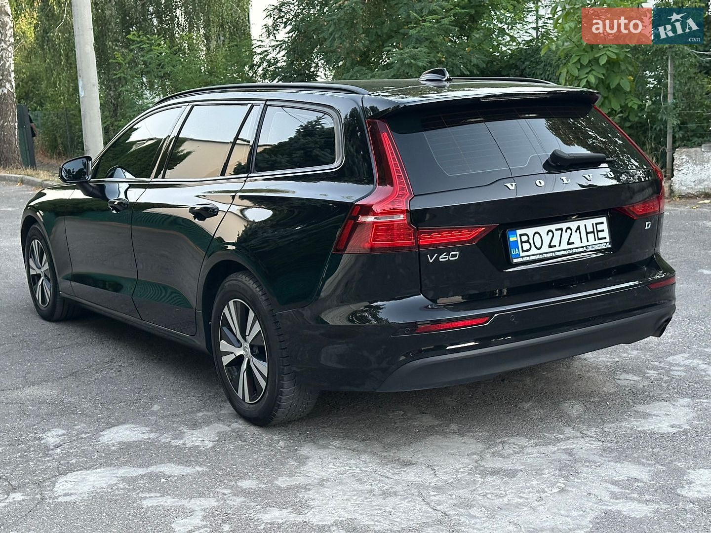 Volvo V60 2019 VIN YV1ZW72VDL2361774 фото оголошення 10 з 25