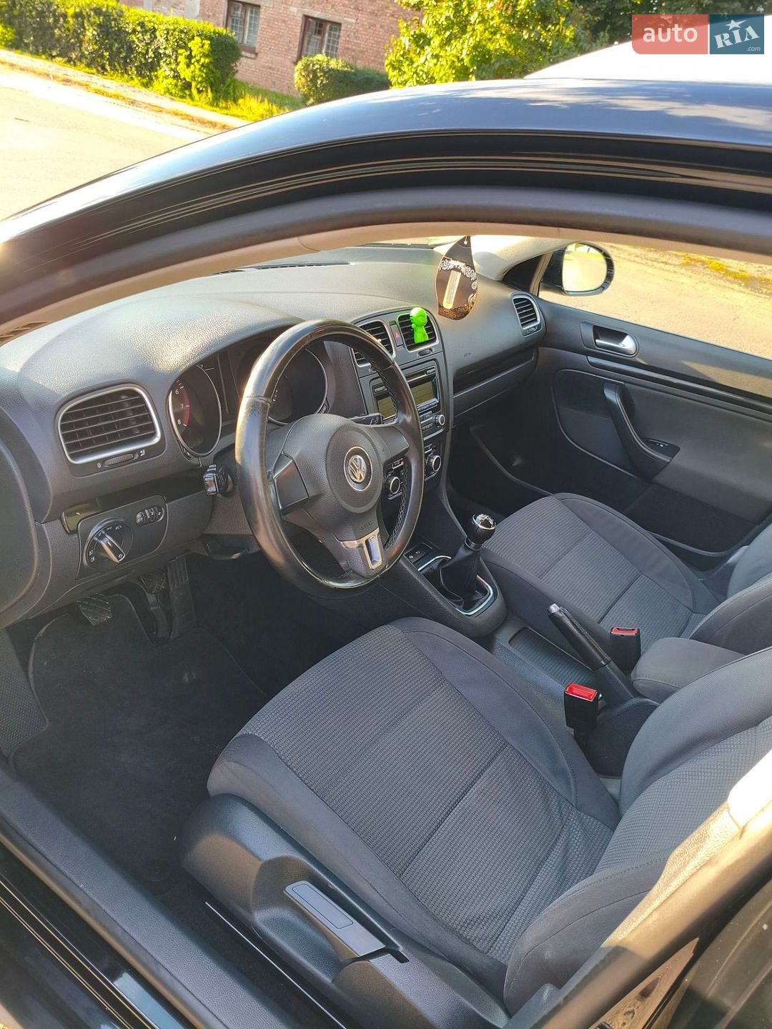 Volkswagen Golf 2010 VIN WVWZZZ1KZAM695991 фото оголошення 4 з 16