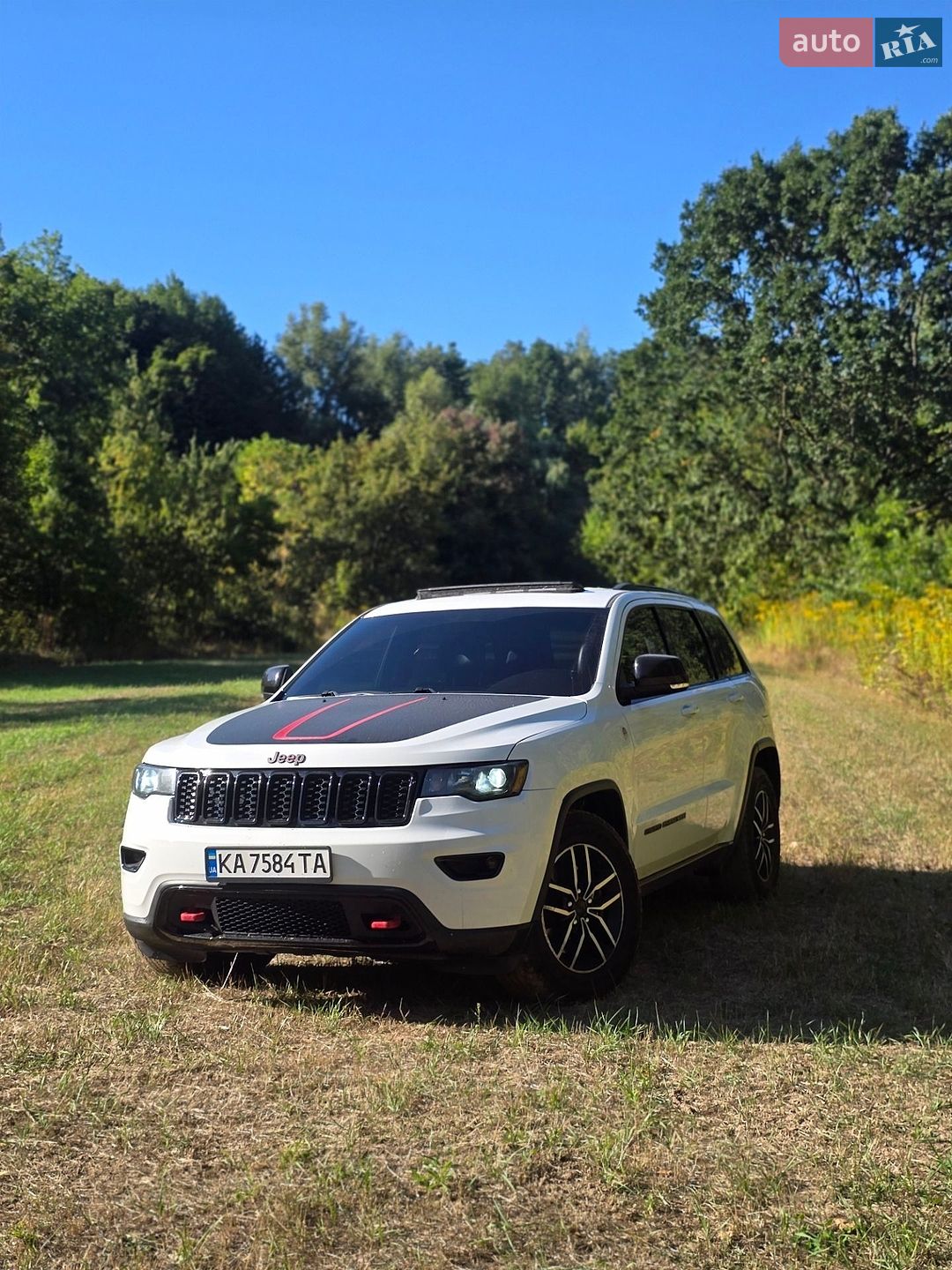 Jeep Grand Cherokee 2020 VIN 1C4RJFLG7MC588578 фото оголошення 4 з 39