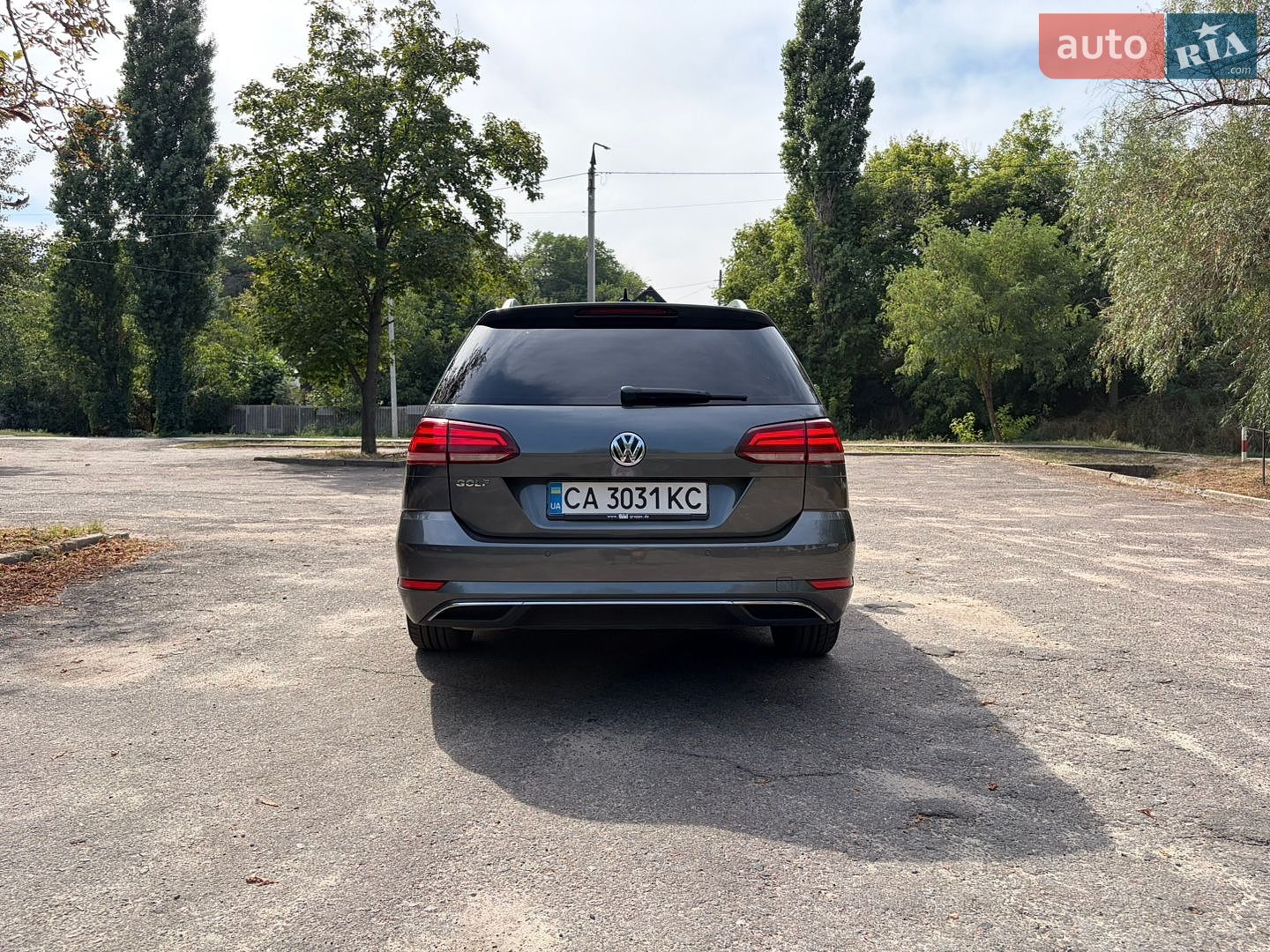 Volkswagen Golf 2018 VIN WVWZZZAUZKP519536 фото оголошення 15 з 35