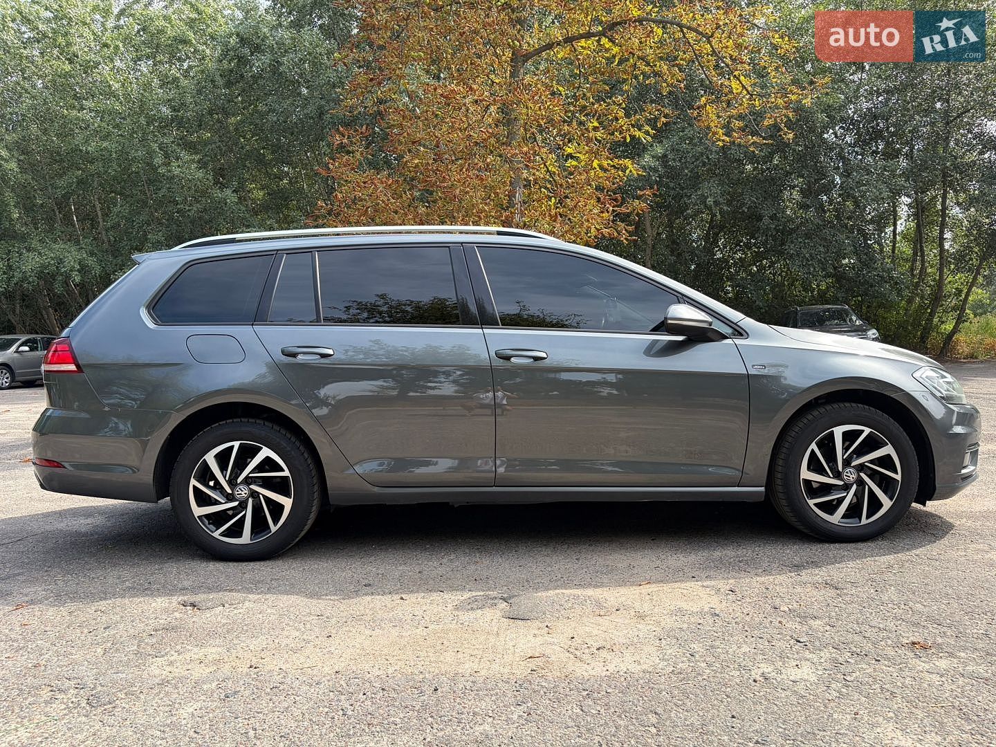 Volkswagen Golf 2018 VIN WVWZZZAUZKP519536 фото оголошення 8 з 35