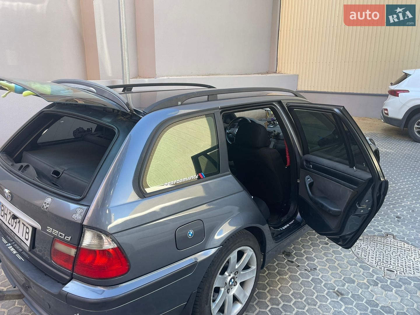 BMW 3 Series 2003 VIN WBAAP71040EM09092 фото оголошення 10 з 22