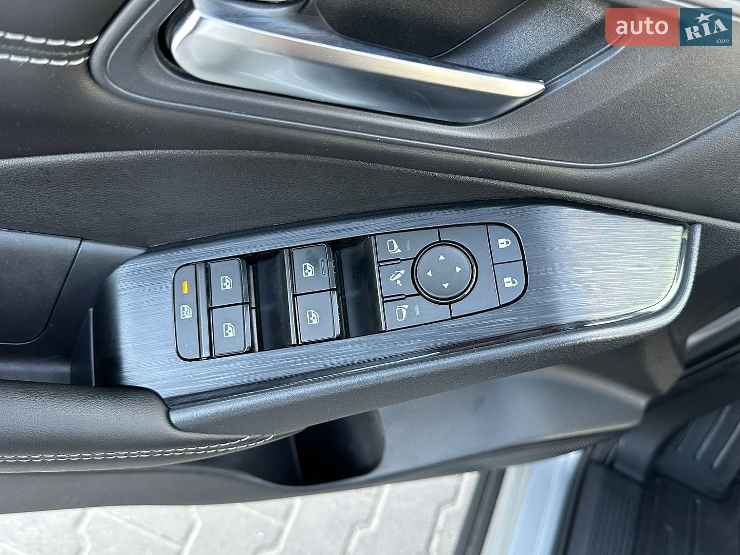 Nissan Qashqai 2023 VIN SJNTAAJ12U1250810 фото оголошення 23 з 35
