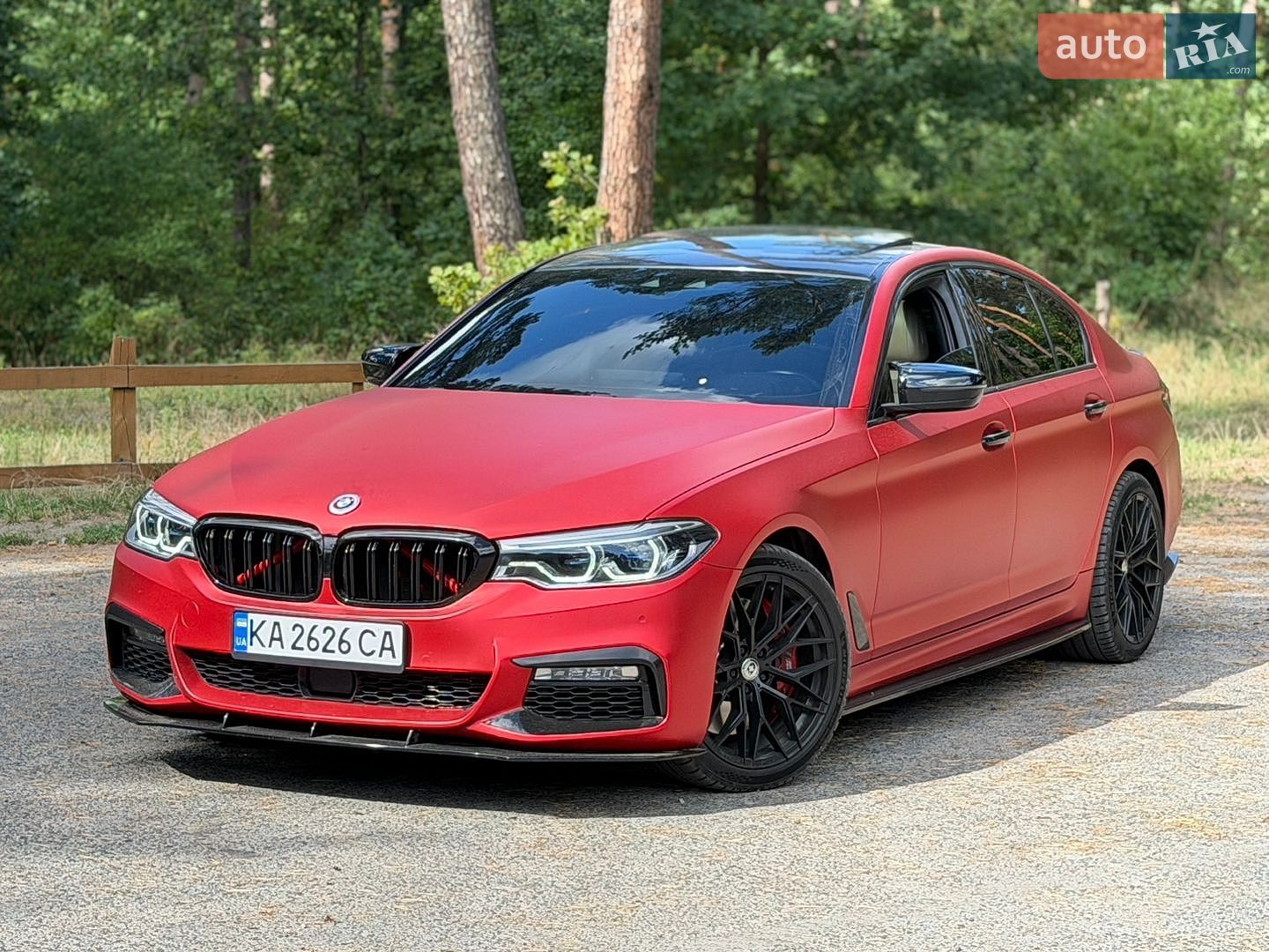 BMW 5 Series 2018 VIN WBAJA5C55JWA57024 фото оголошення 3 з 15