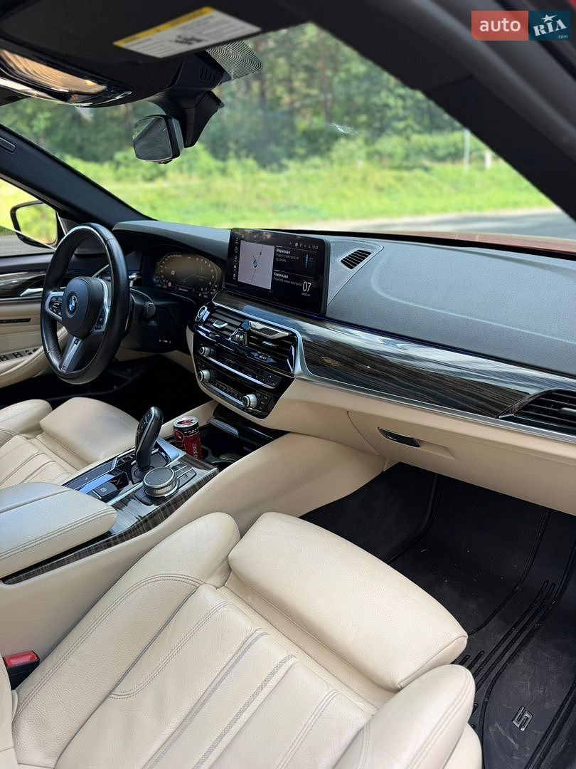 BMW 5 Series 2018 VIN WBAJA5C55JWA57024 фото оголошення 11 з 15