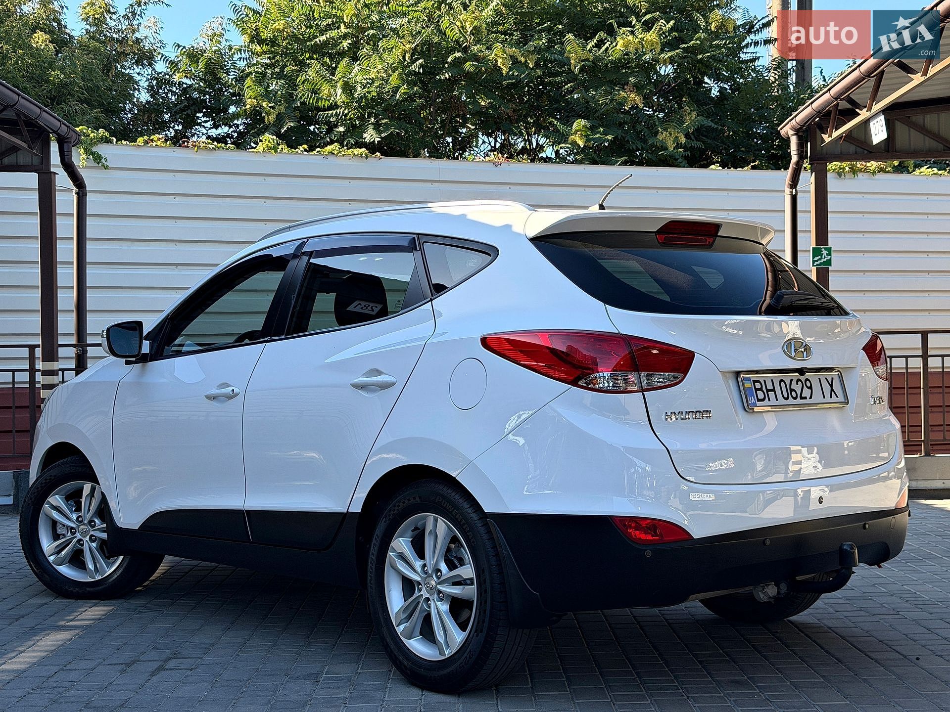 Hyundai ix35 2011 VIN TMAJT81BACJ240293 фото оголошення 29 з 79