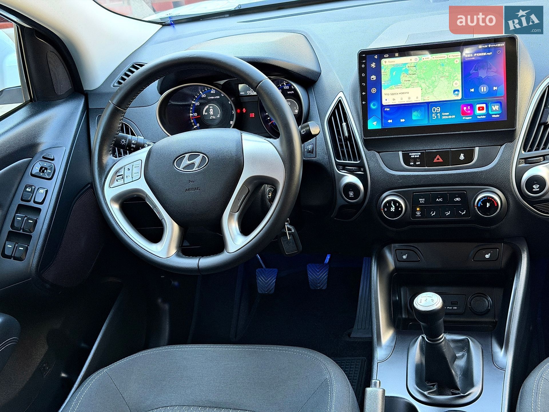 Hyundai ix35 2011 VIN TMAJT81BACJ240293 фото оголошення 5 з 79