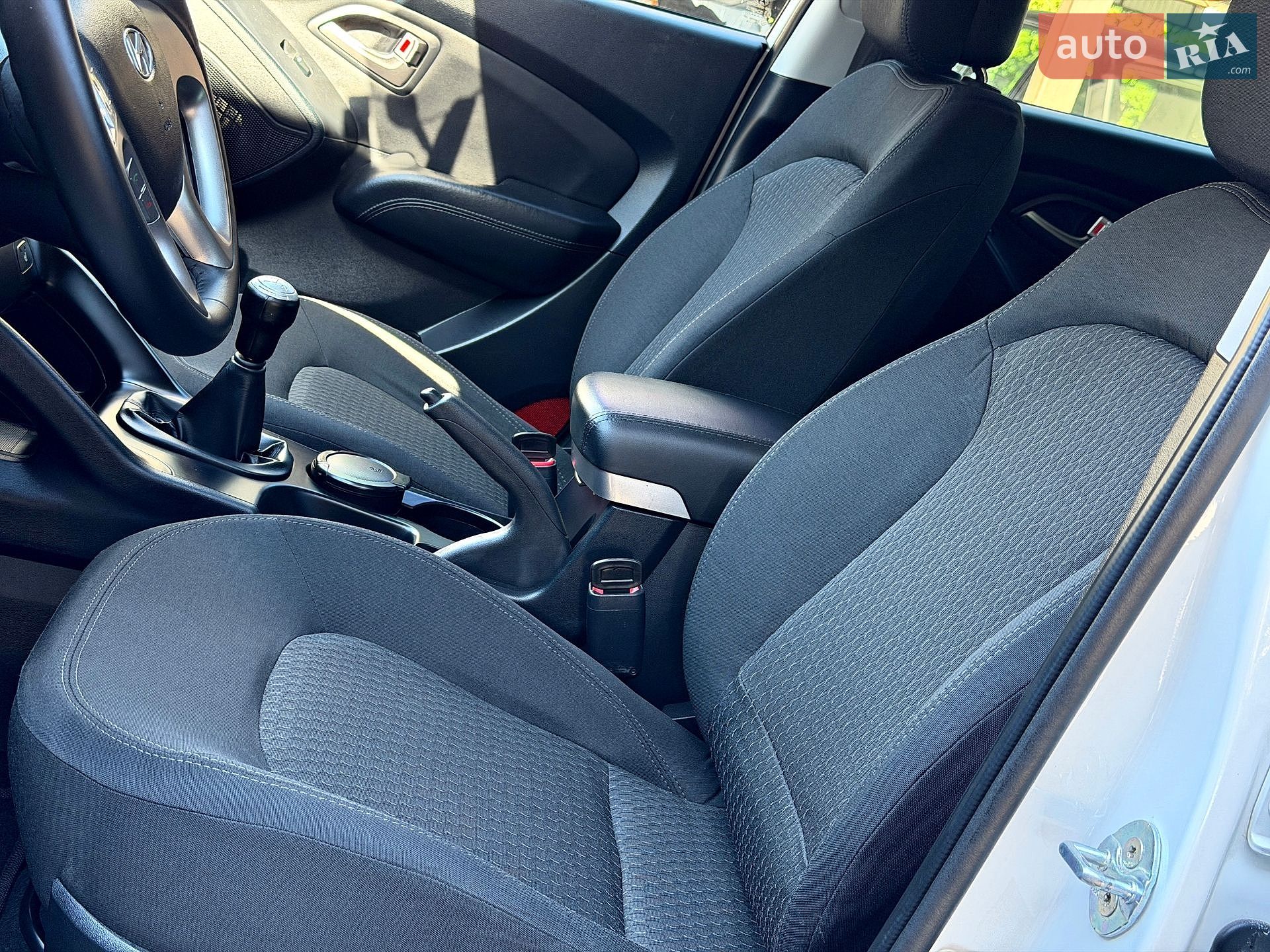 Hyundai ix35 2011 VIN TMAJT81BACJ240293 фото оголошення 65 з 79
