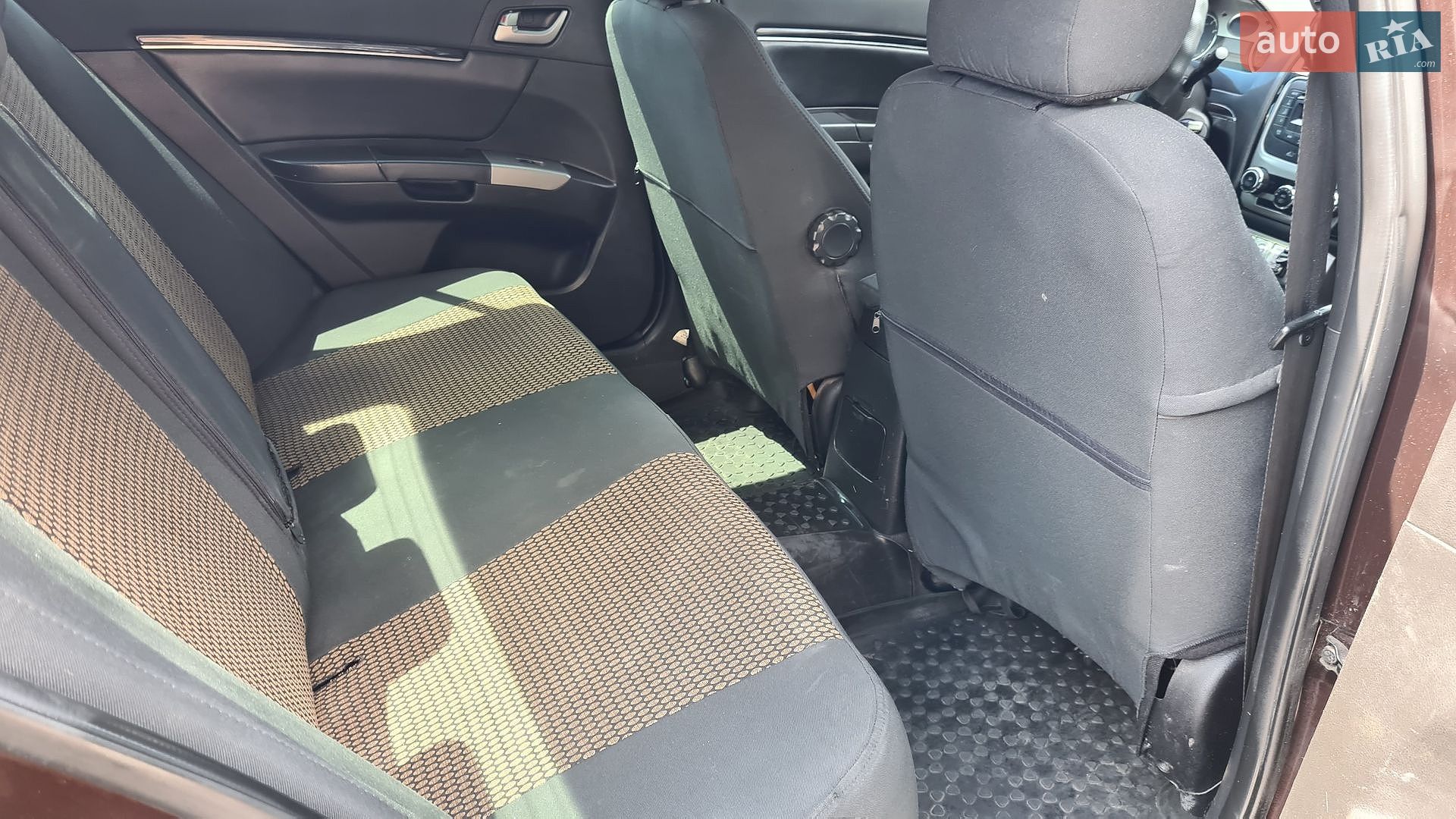 Geely Emgrand 7 (EC7) 2013 VIN L6T7844S9DN015004 фото оголошення 9 з 33