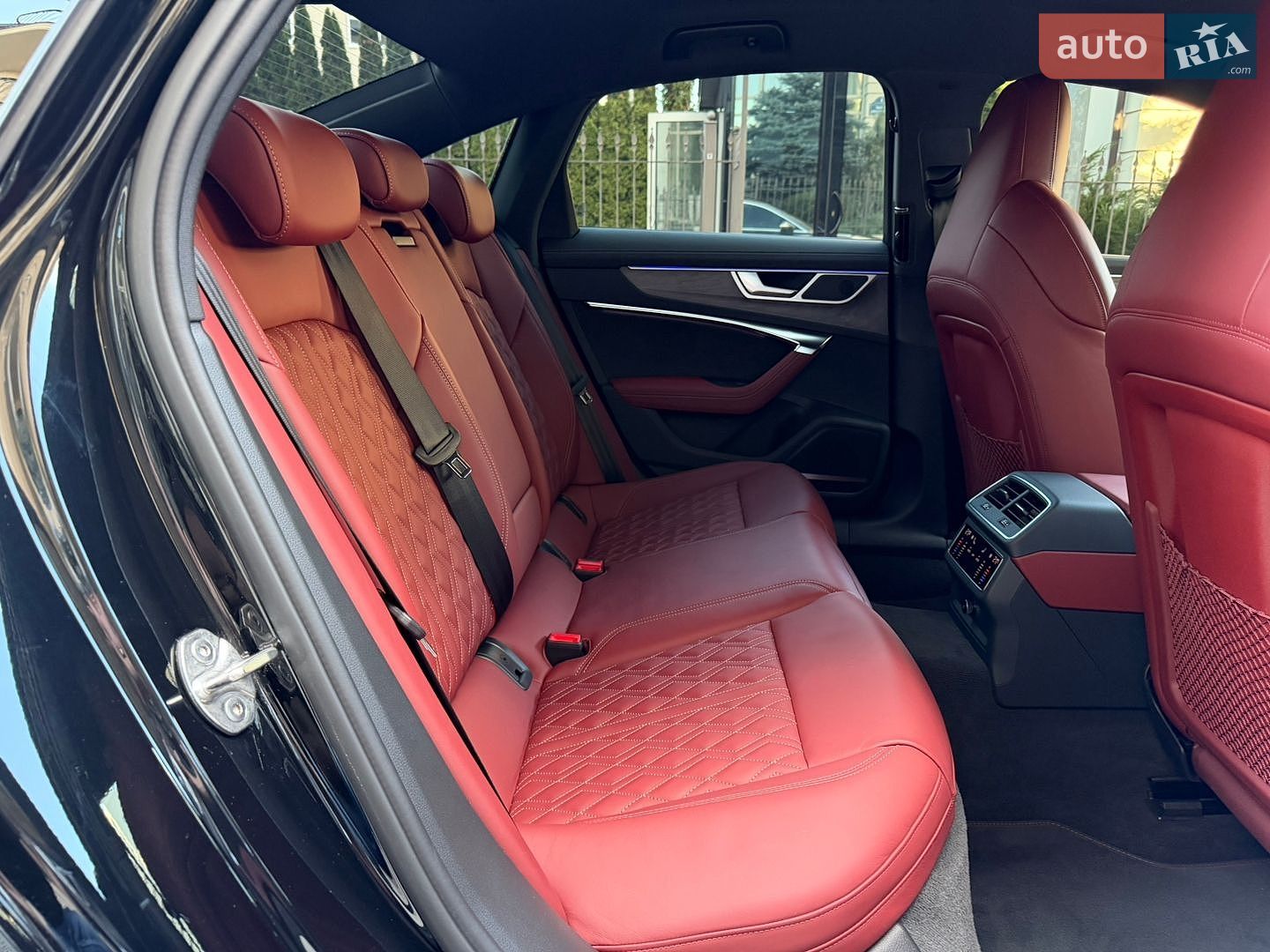 Audi S6 2023 VIN WAUZZZF27RN025047 фото оголошення 29 з 57